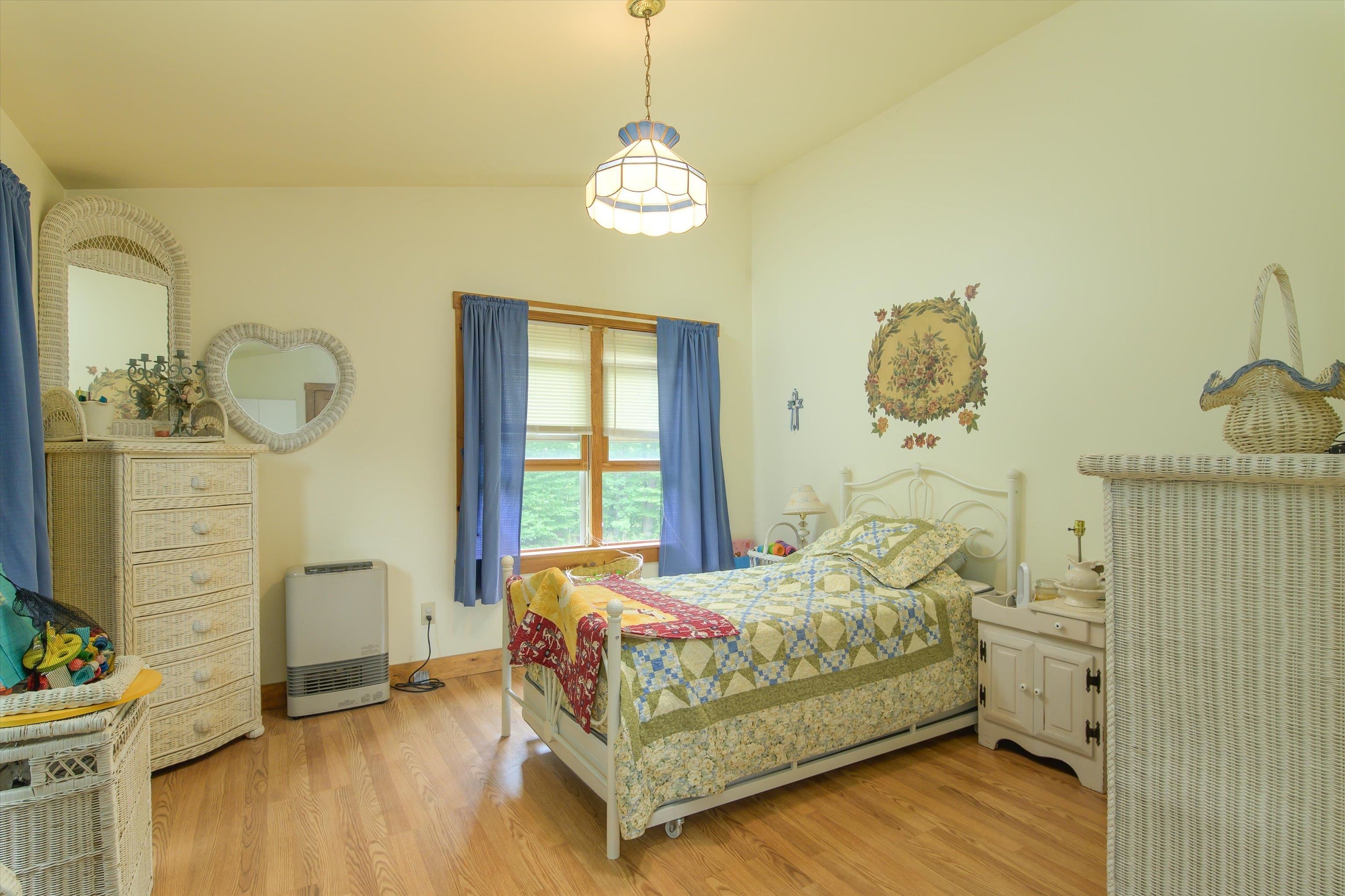 20 Barlow Road Property Photo 39