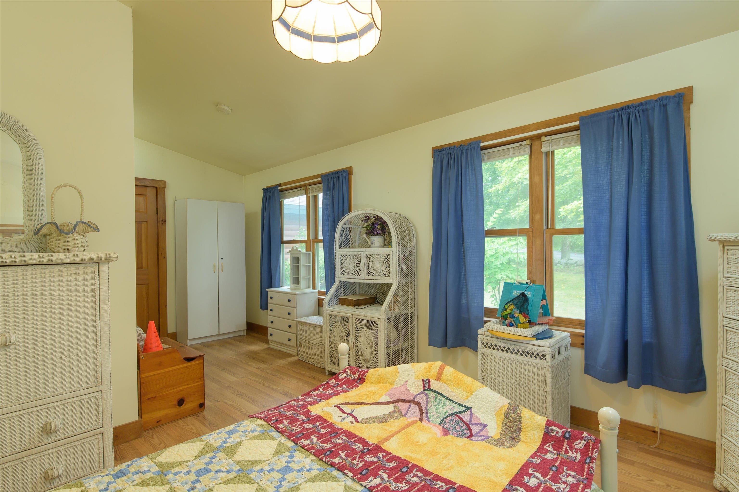 20 Barlow Road Property Photo 41