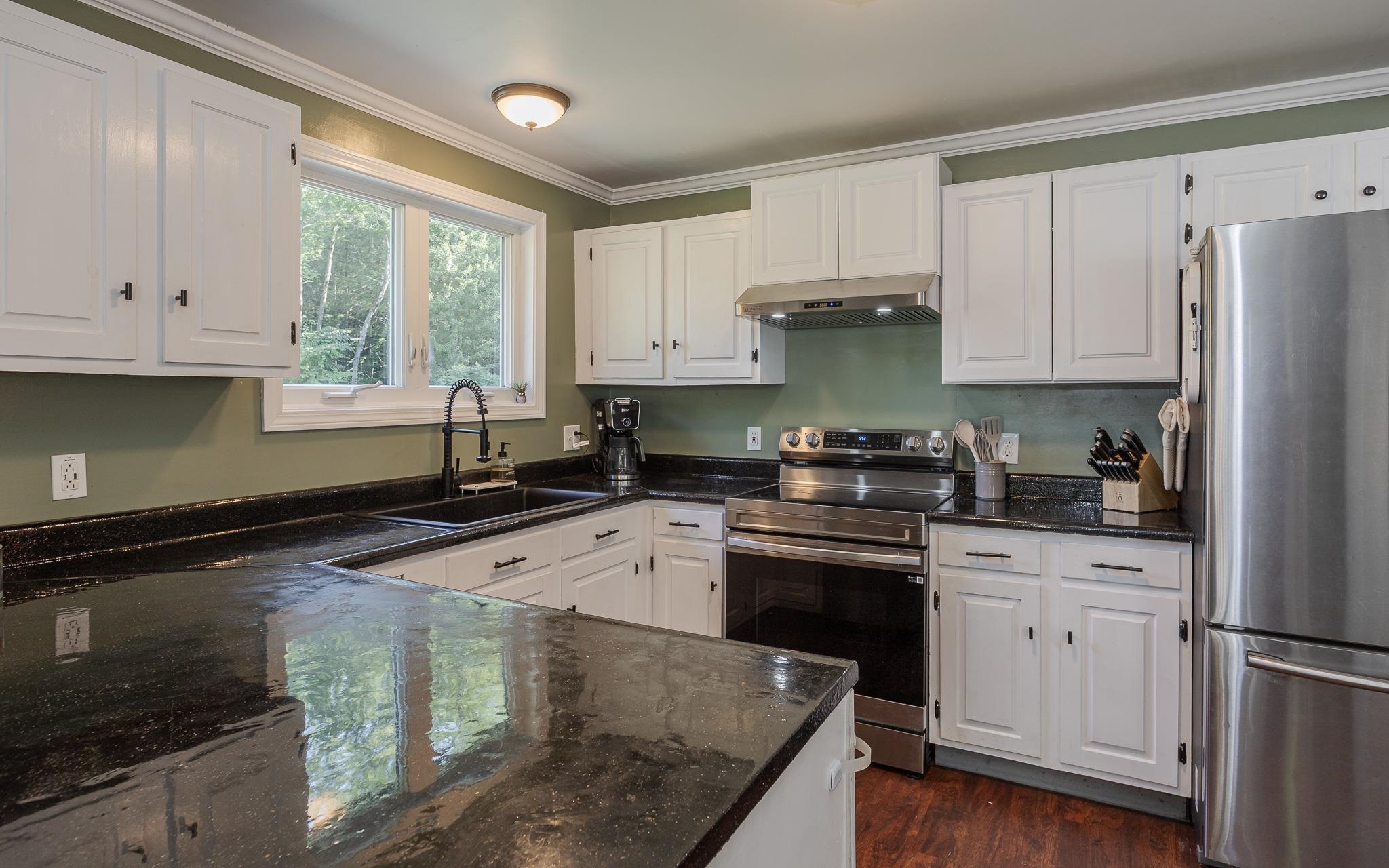 205 Sugar Maple Lane Property Photo 4