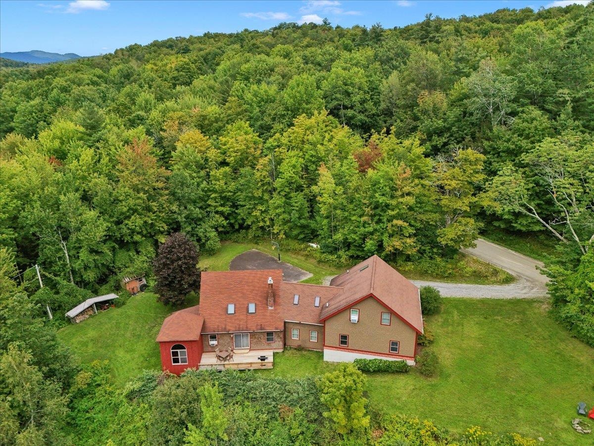 425 Poker Hill Road Property Photo 2