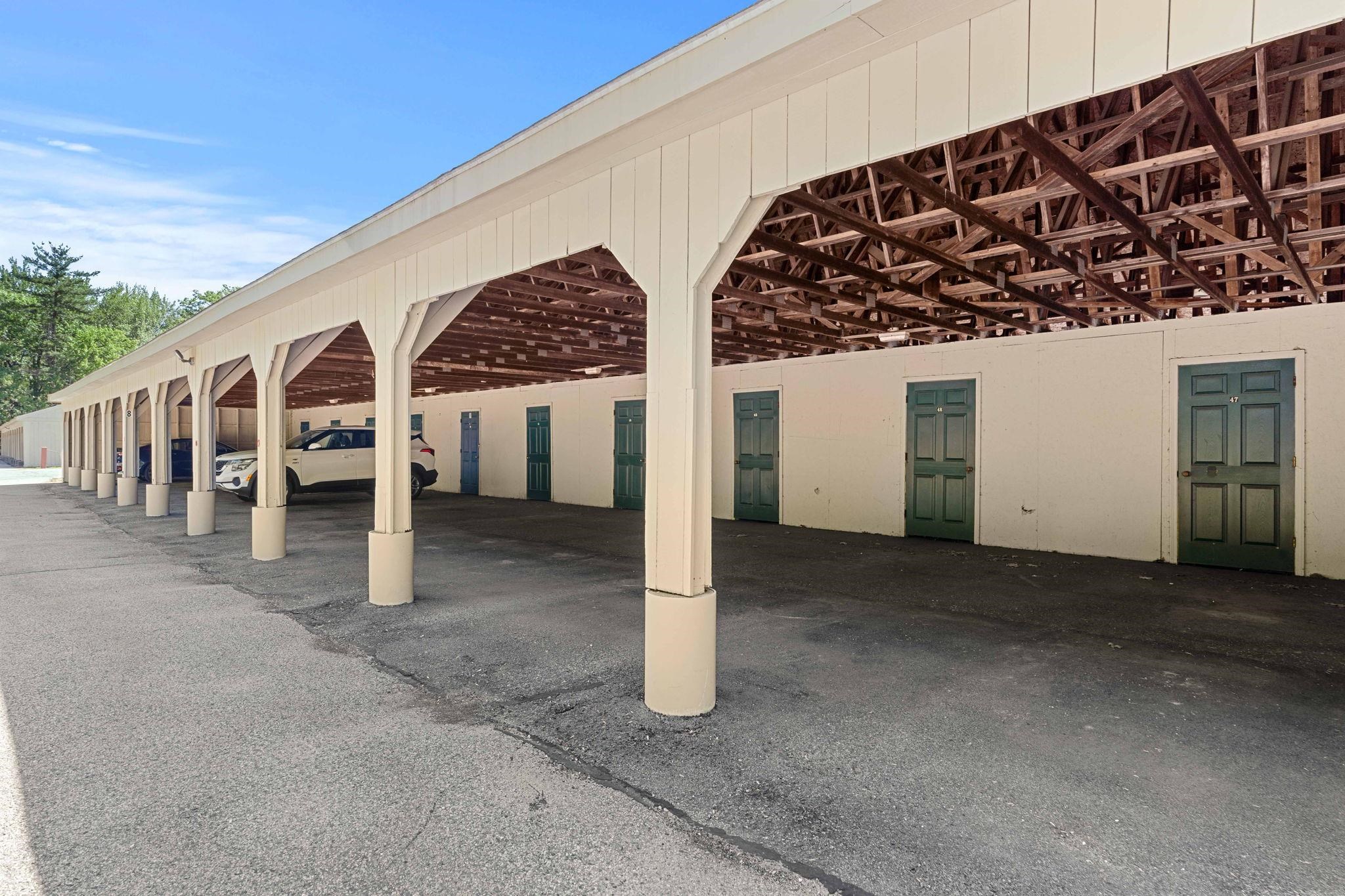 2108 White Cedar Boulevard Property Photo 17