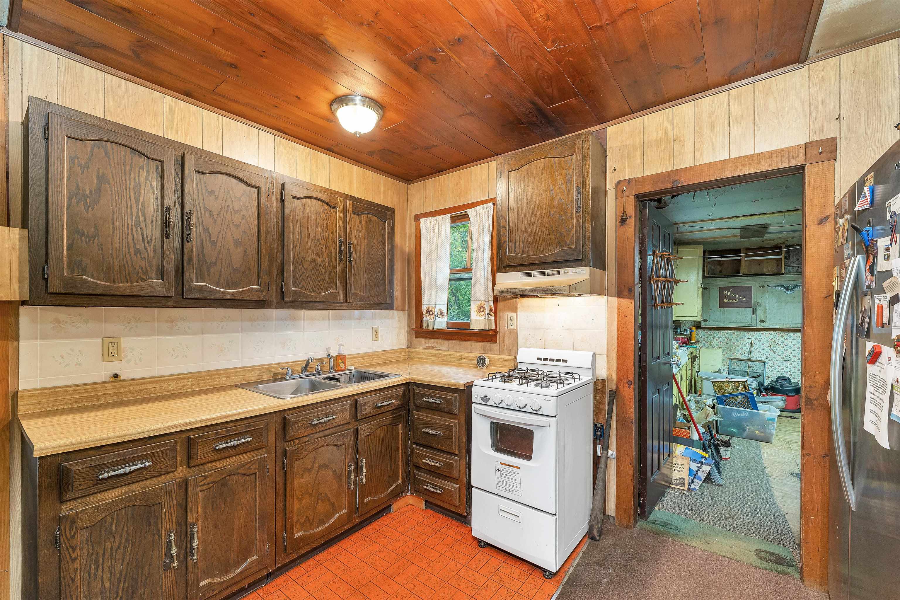 169 Old Town Road Property Photo 5