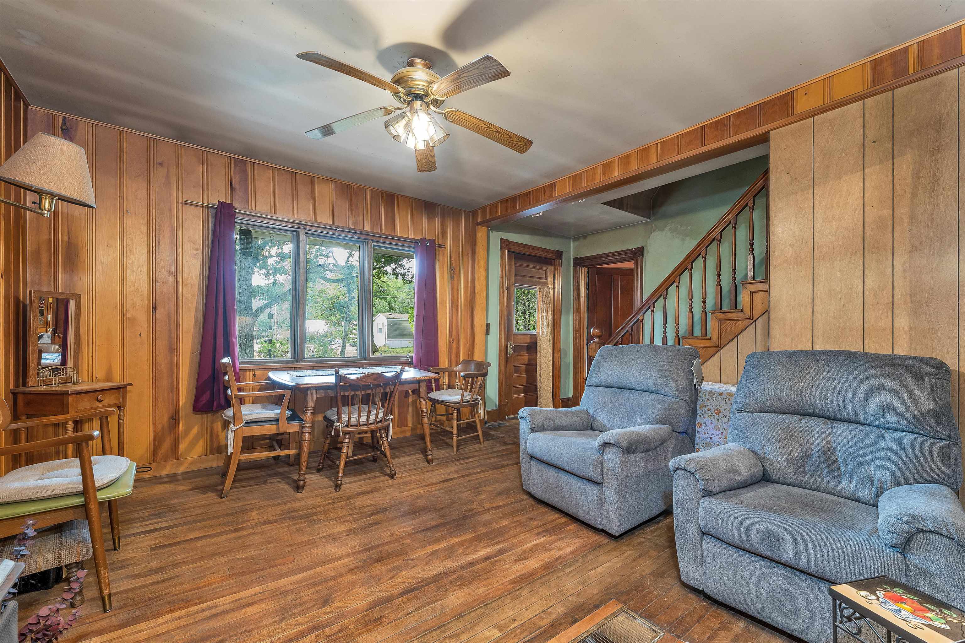 169 Old Town Road Property Photo 7