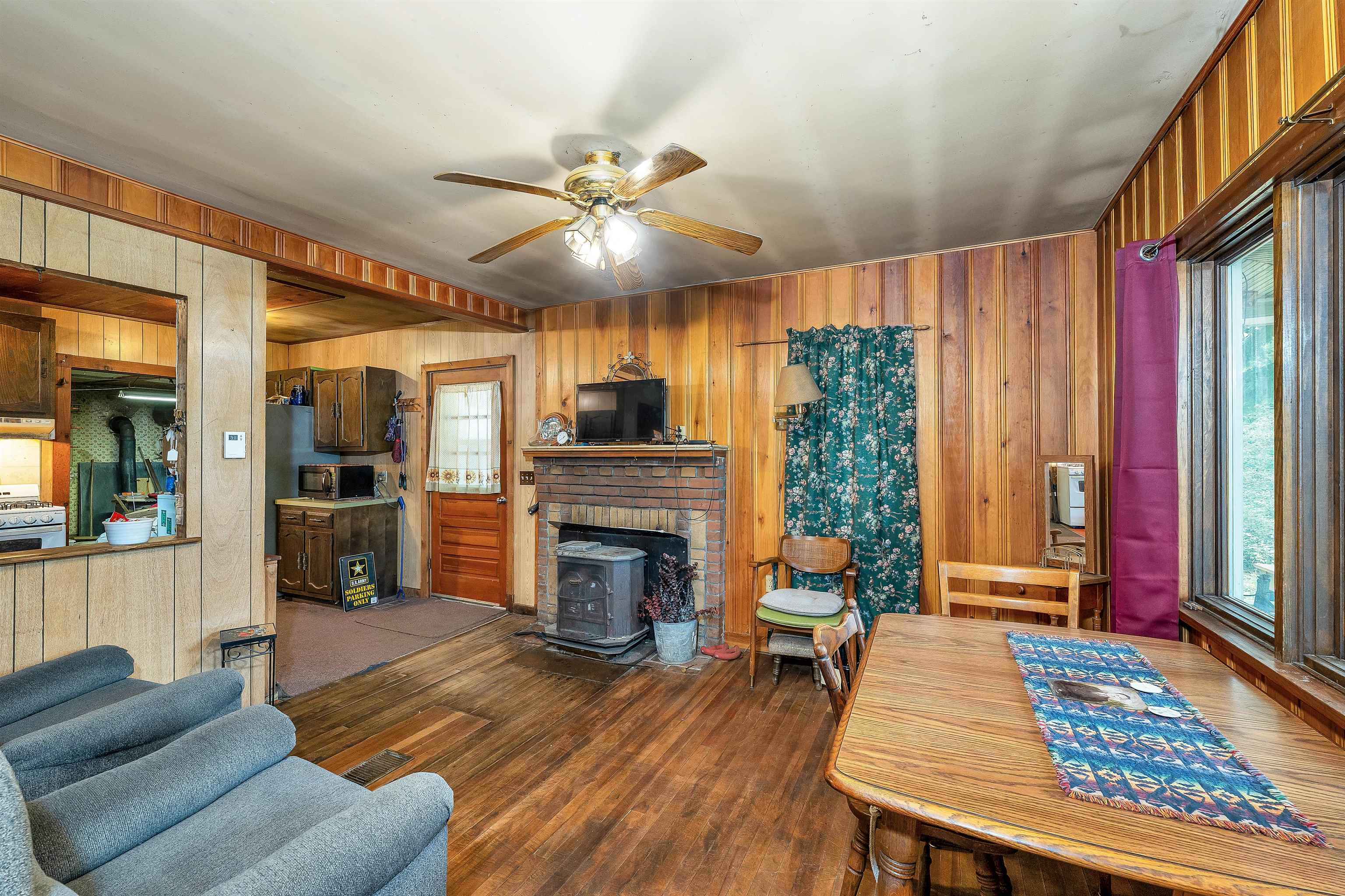 169 Old Town Road Property Photo 9