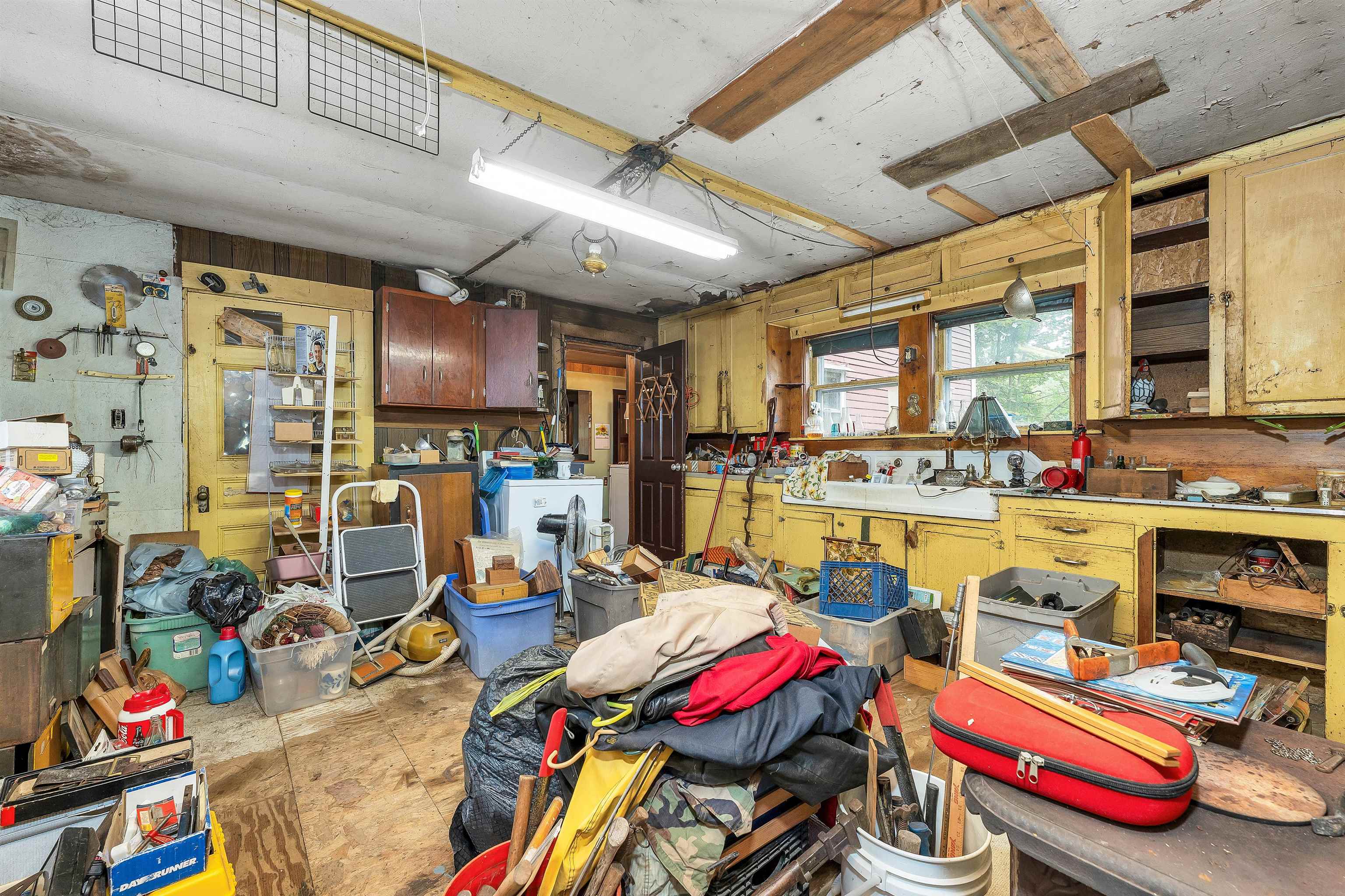 169 Old Town Road Property Photo 37