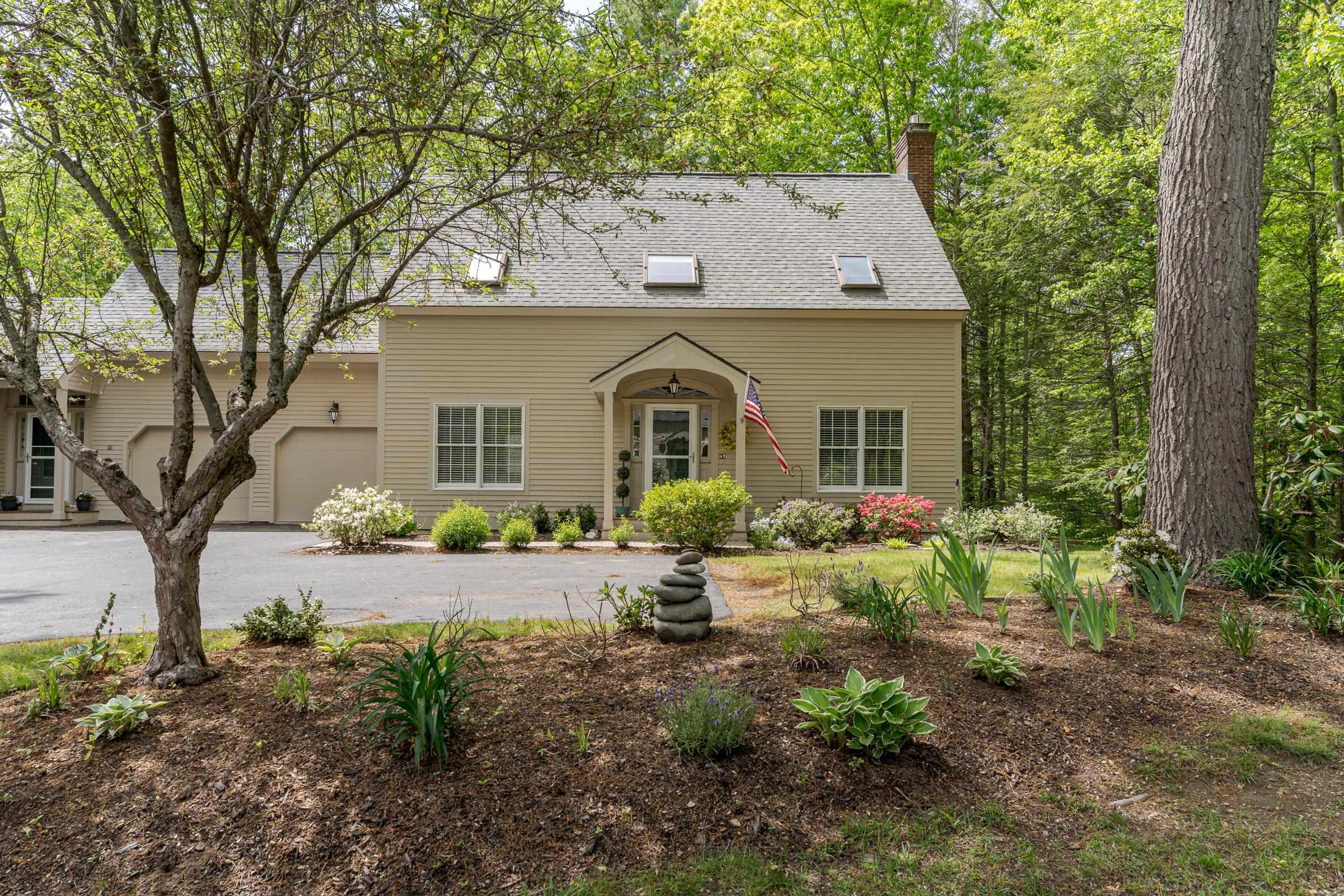 59 Stratham Road Property Photo 3