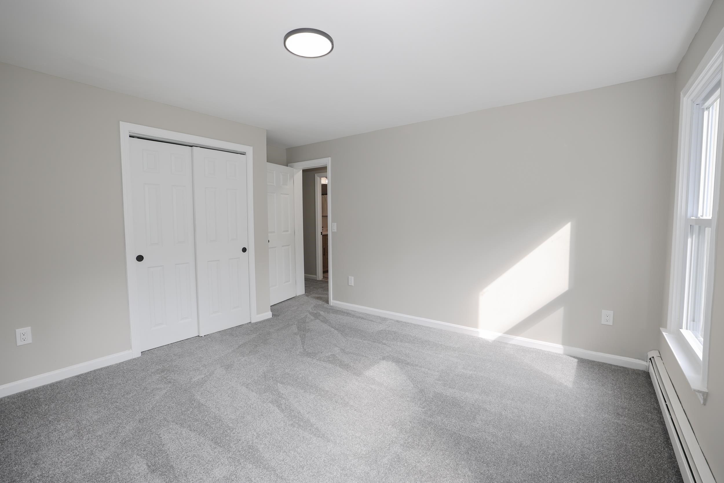 33 Baboosic Lake Road Property Photo 23