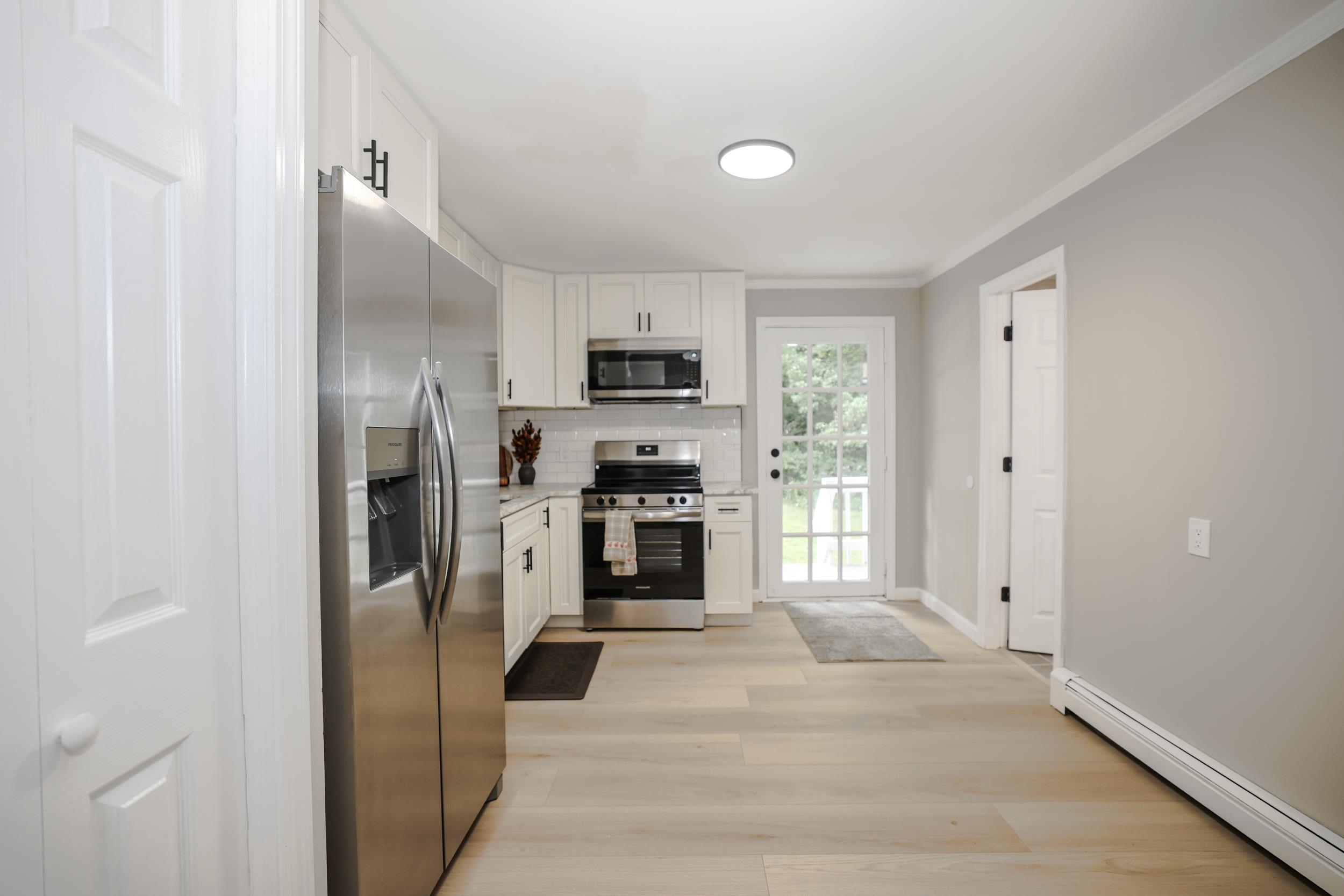 33 Baboosic Lake Road Property Photo 32