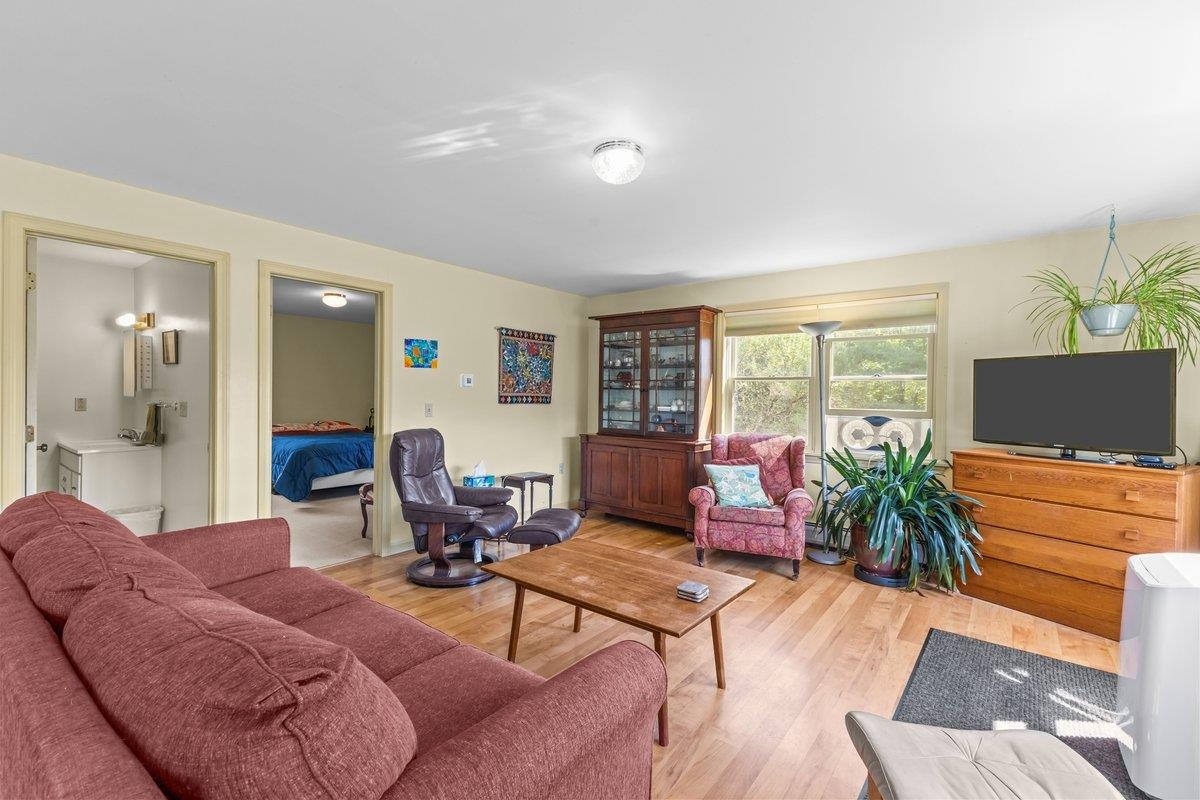 74 Pratt Road Property Photo 11