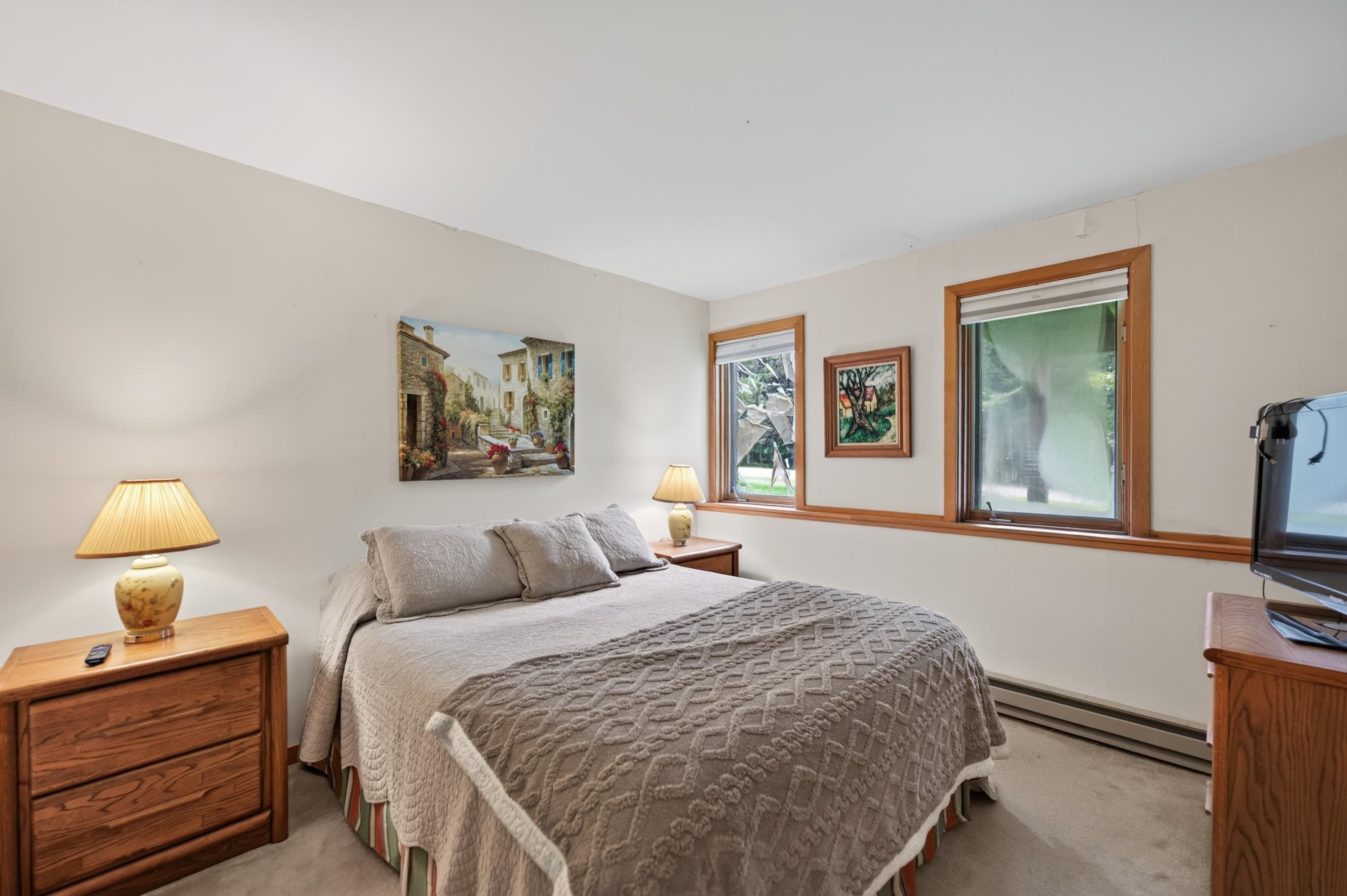 10 Tenth Lane Property Photo 13