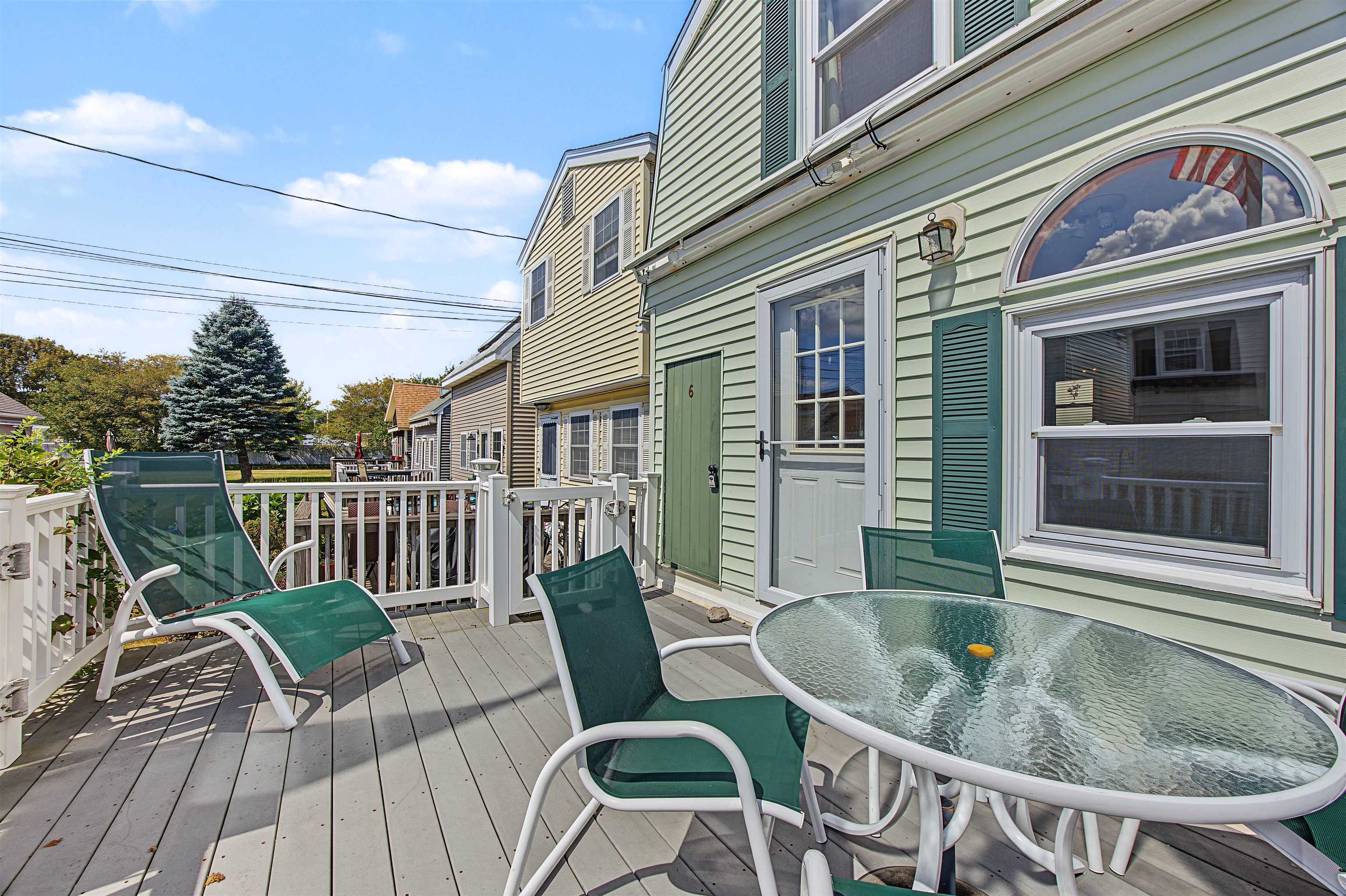 66 Kings Highway Property Photo 7