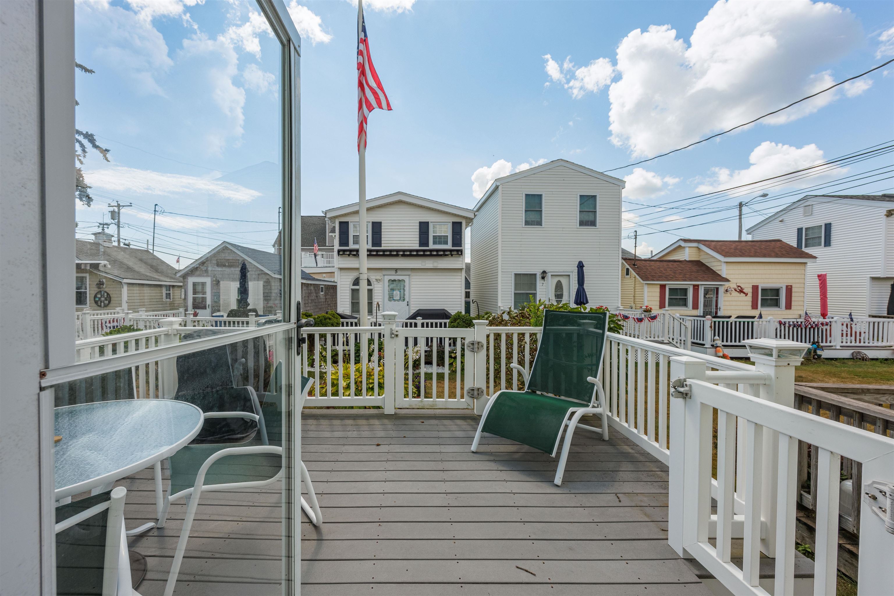 66 Kings Highway Property Photo 26