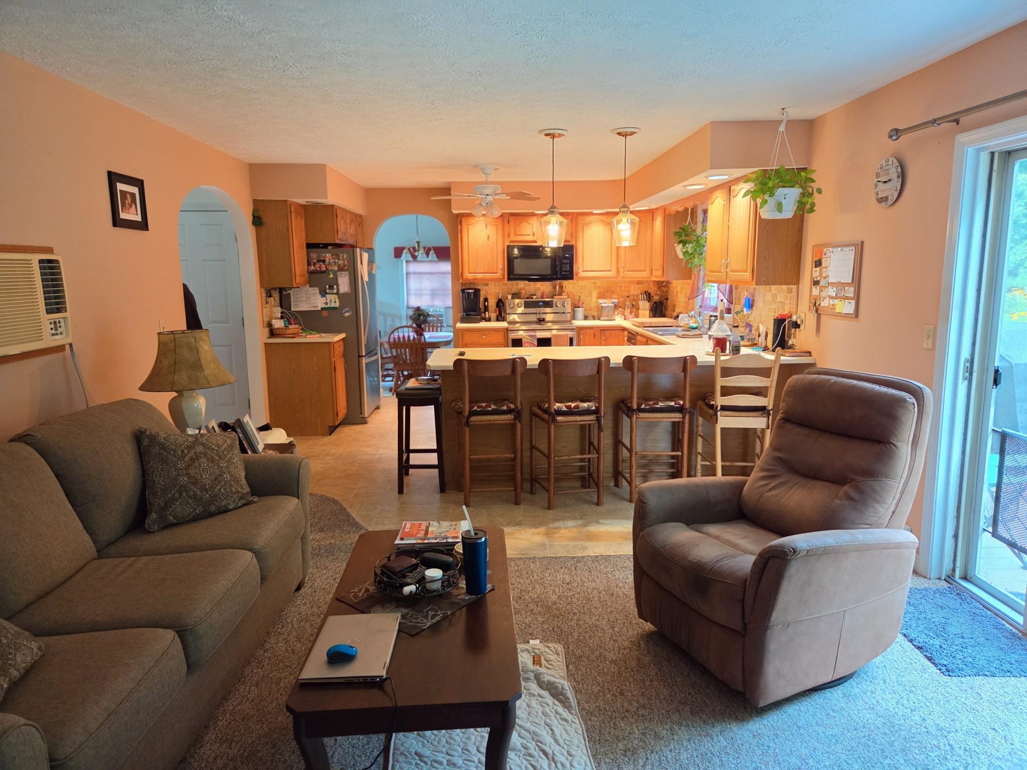 61 Giffin Court Property Photo 4