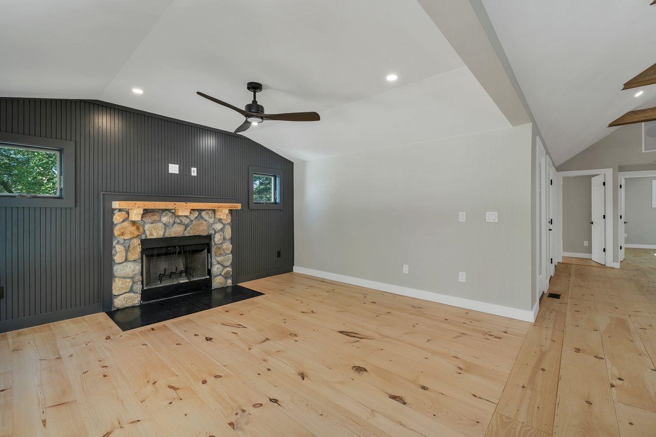 17 Moss Lane Property Photo 20