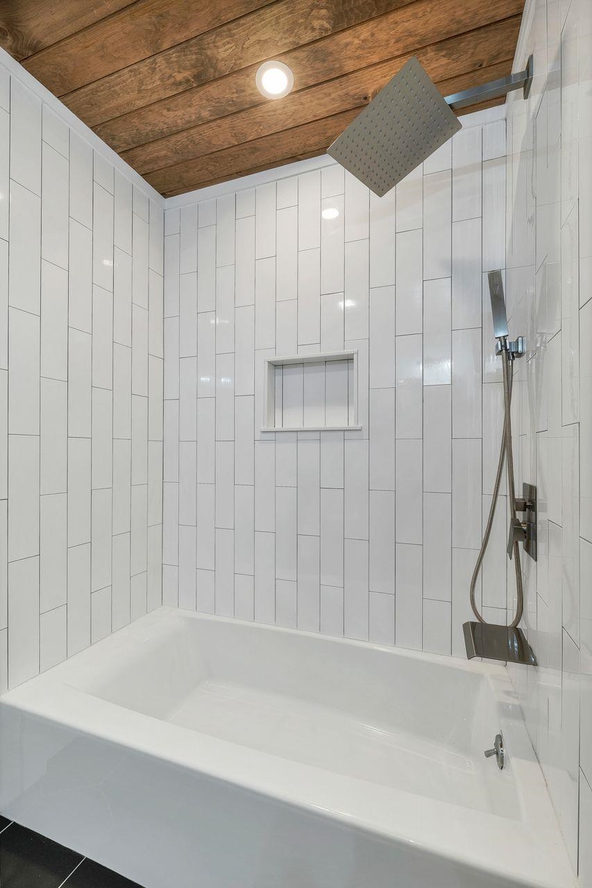 17 Moss Lane Property Photo 38