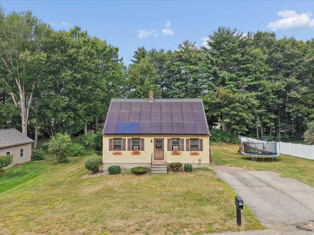 23 Hampshire Drive Property Photo 1
