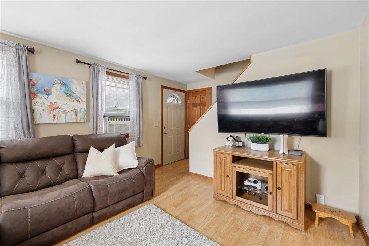 23 Hampshire Drive Property Photo 4