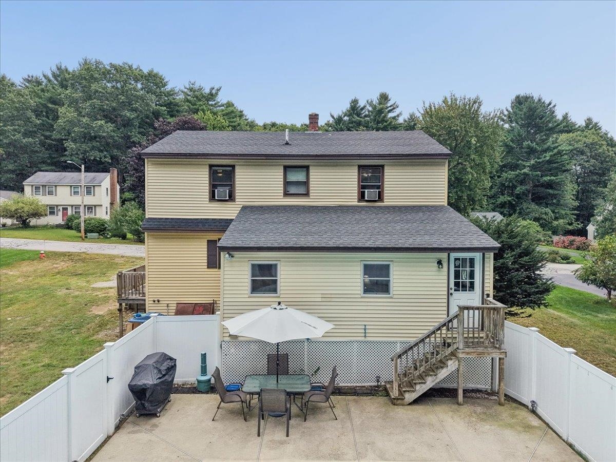 23 Hampshire Drive Property Photo 29
