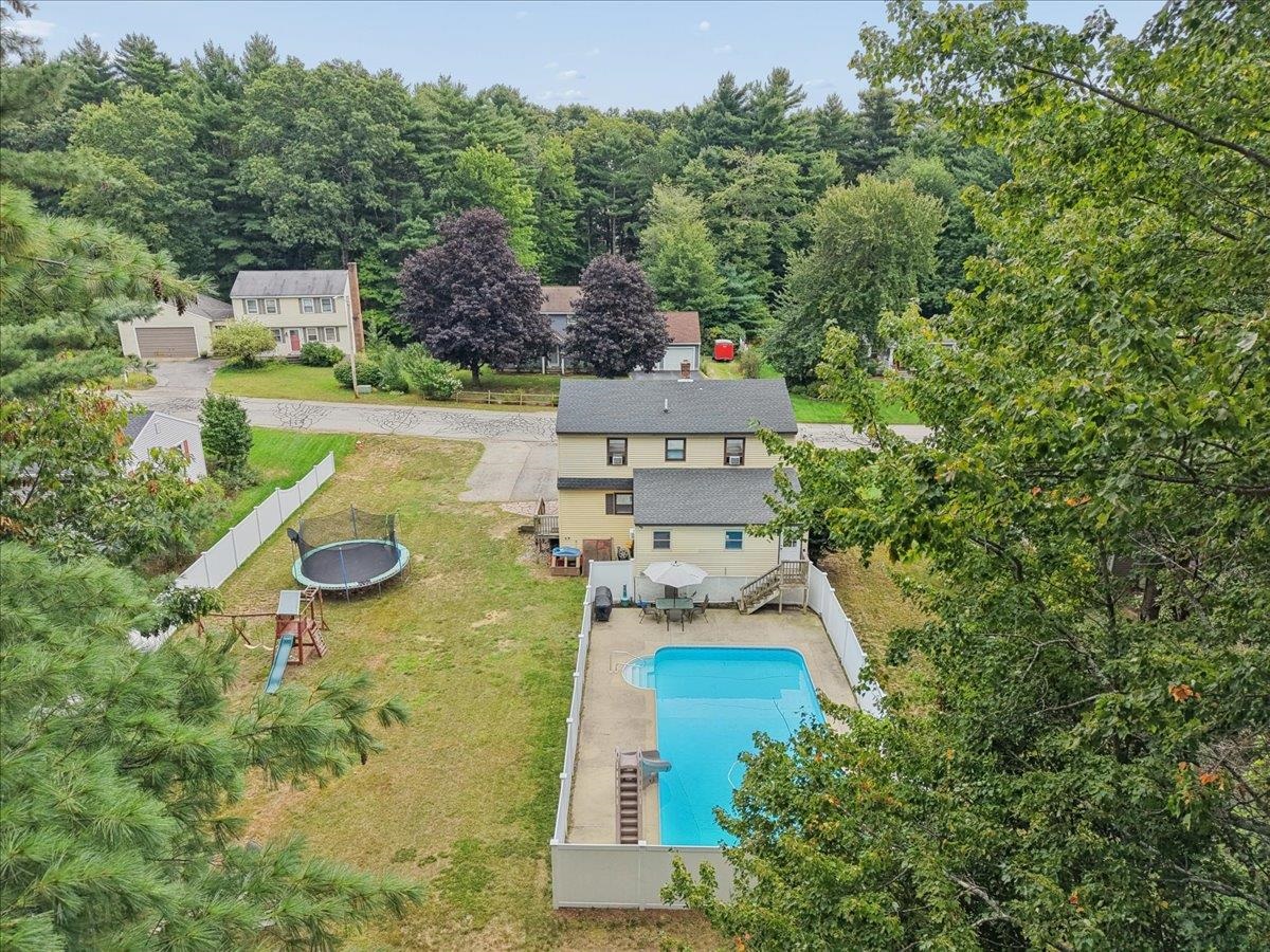 23 Hampshire Drive Property Photo 36