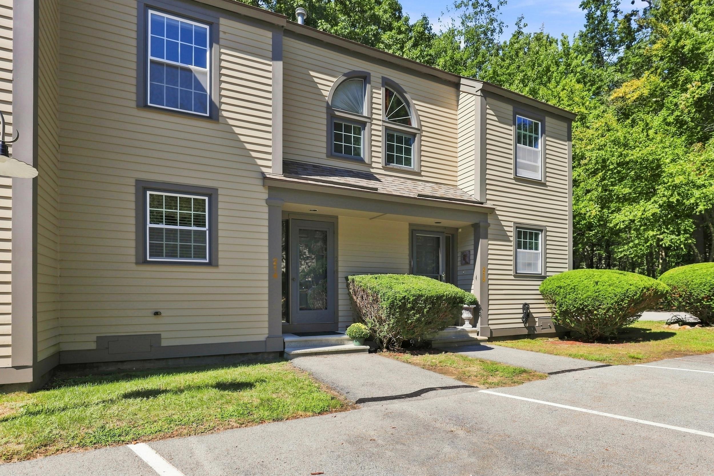 1465 Hooksett Road Property Photo 1