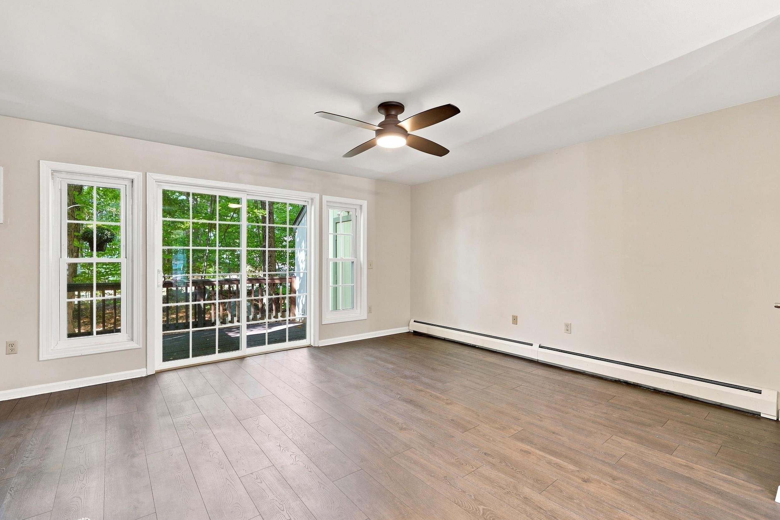 1465 Hooksett Road Property Photo 14