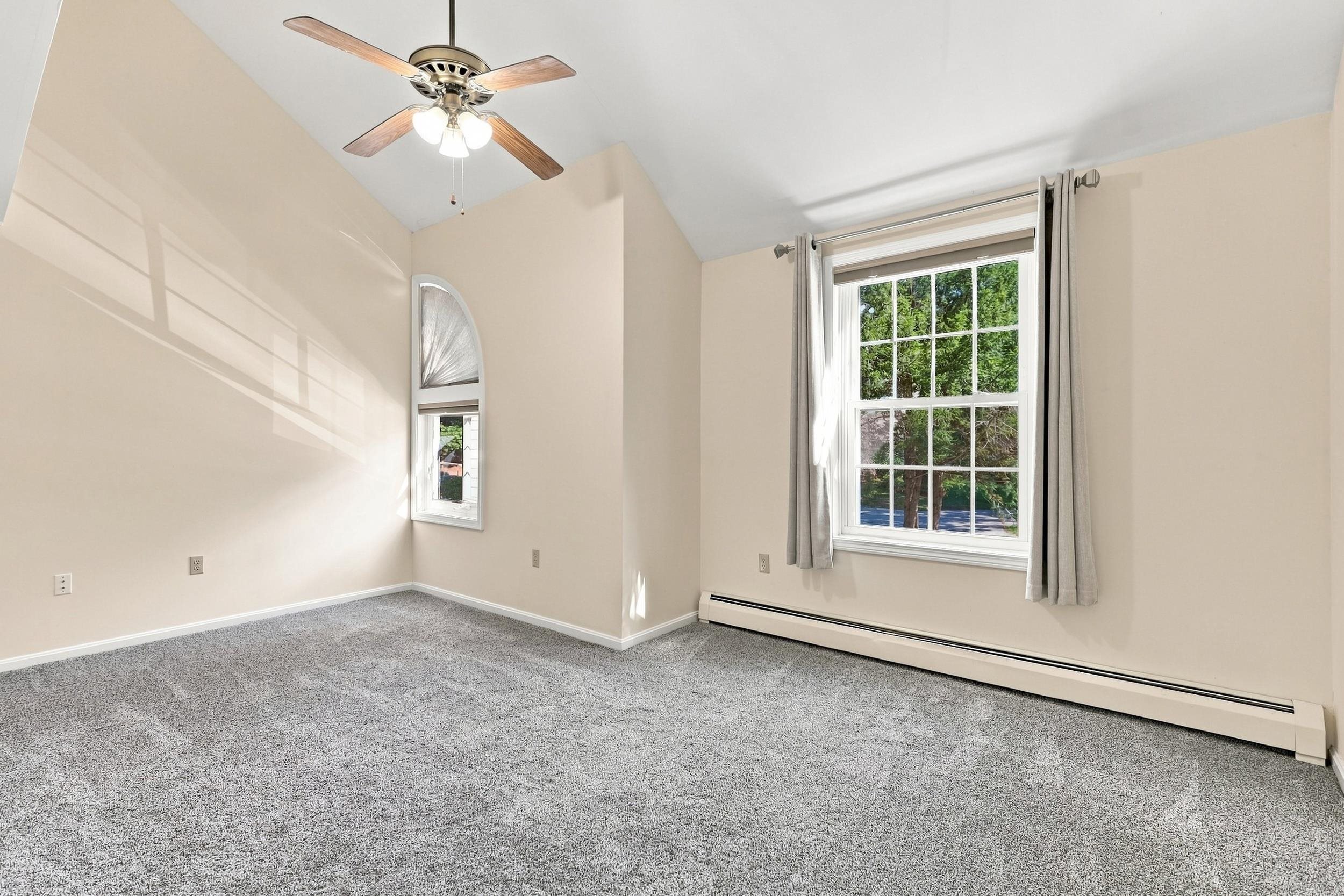 1465 Hooksett Road Property Photo 19