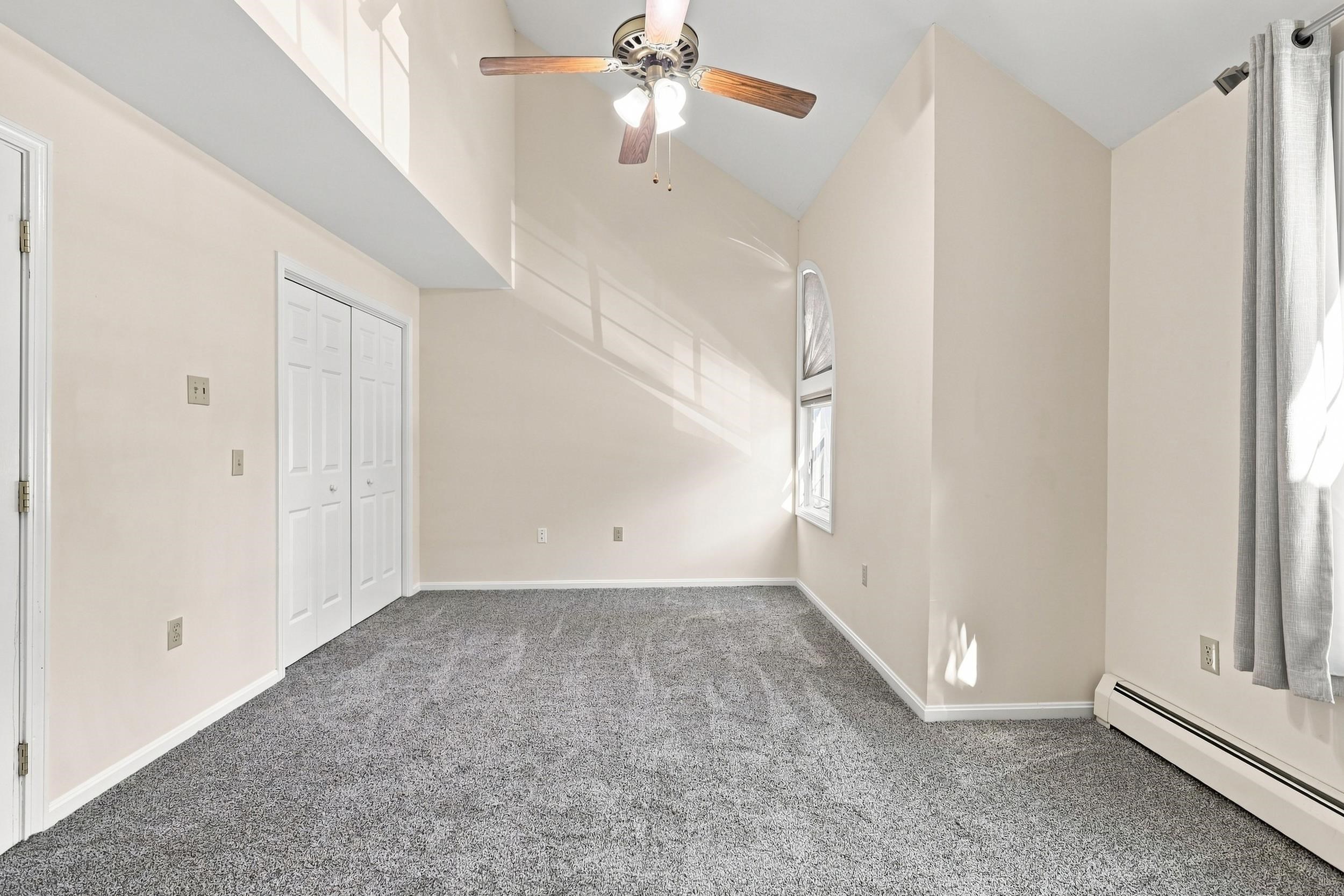 1465 Hooksett Road Property Photo 20