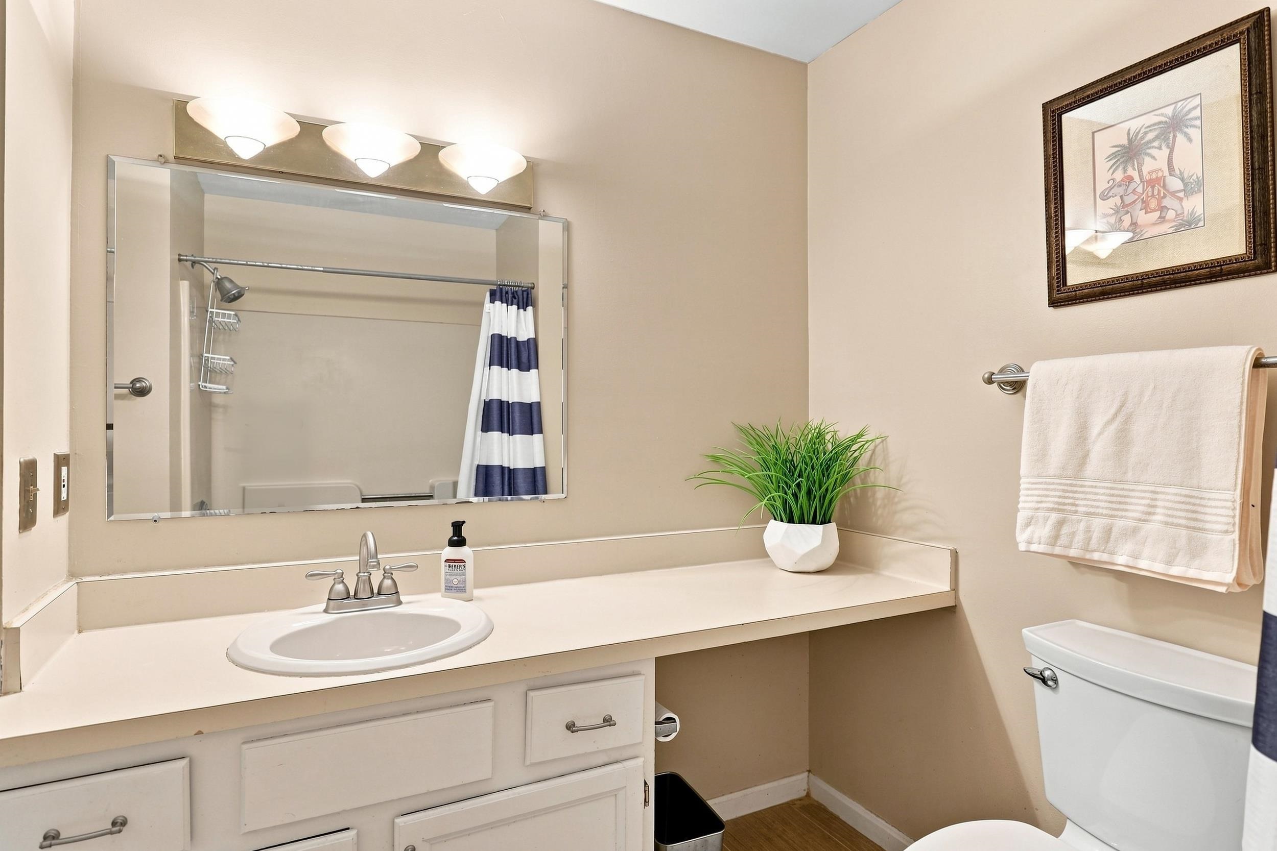 1465 Hooksett Road Property Photo 23