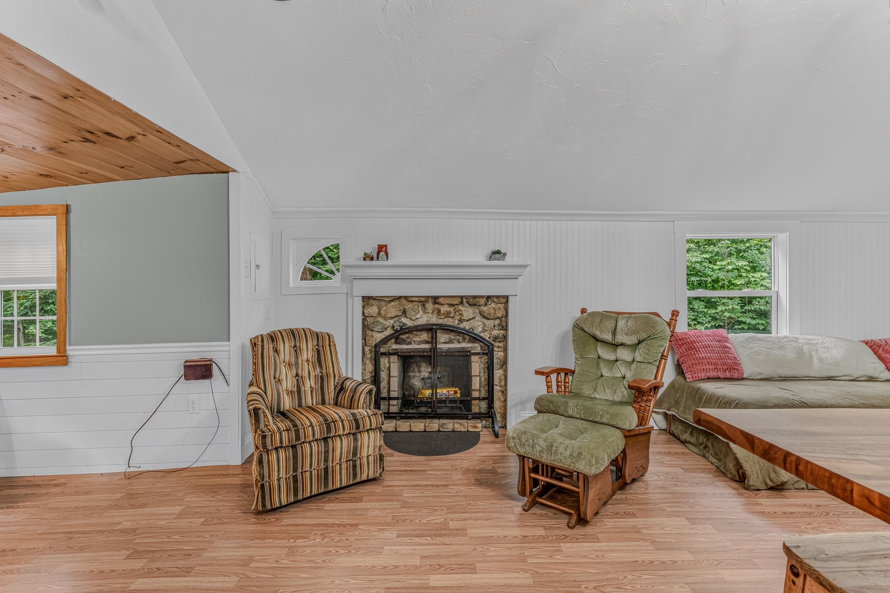 848 Faraway Road Property Photo 7