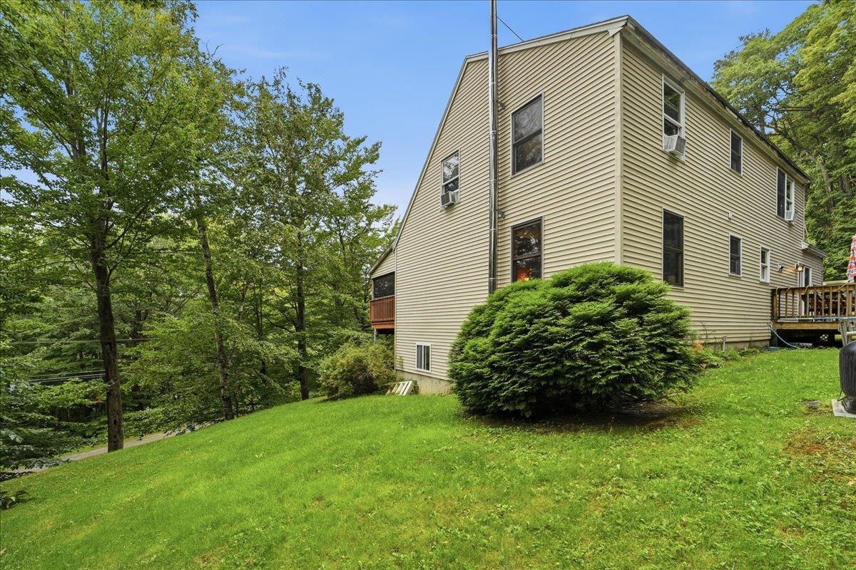 13 Broadview Estates Property Photo 2