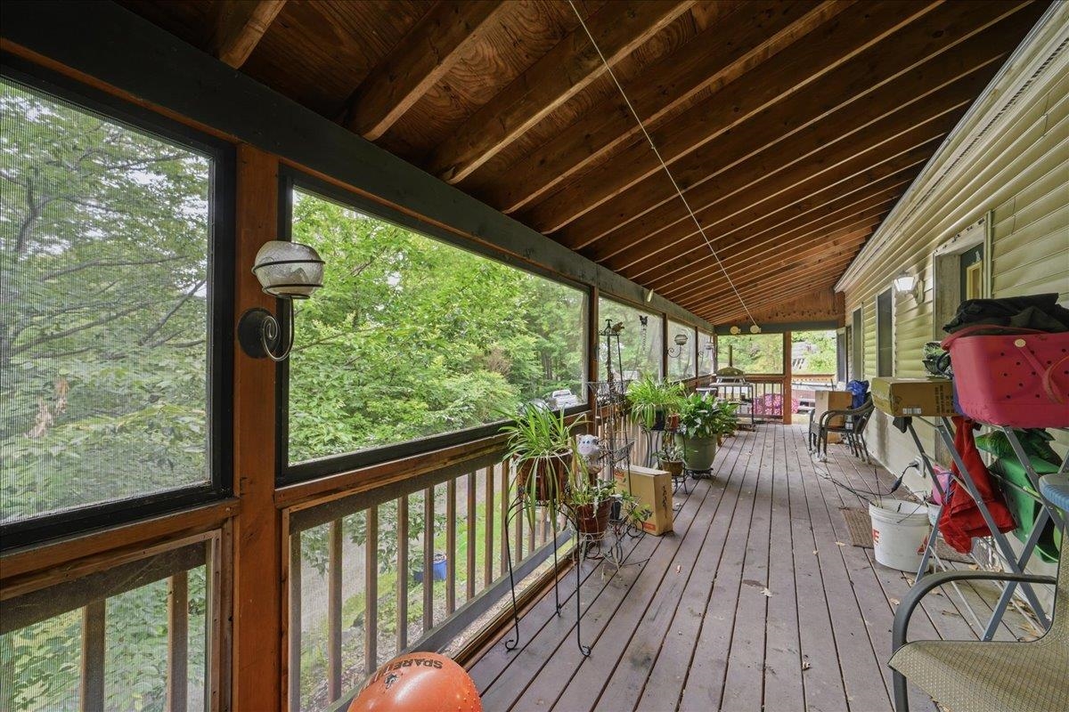 13 Broadview Estates Property Photo 3