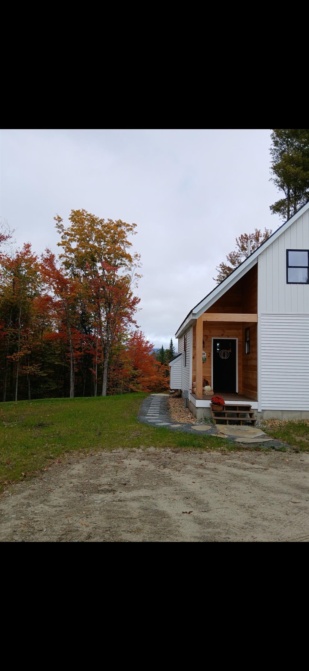 988 North Groton Road Property Photo 2