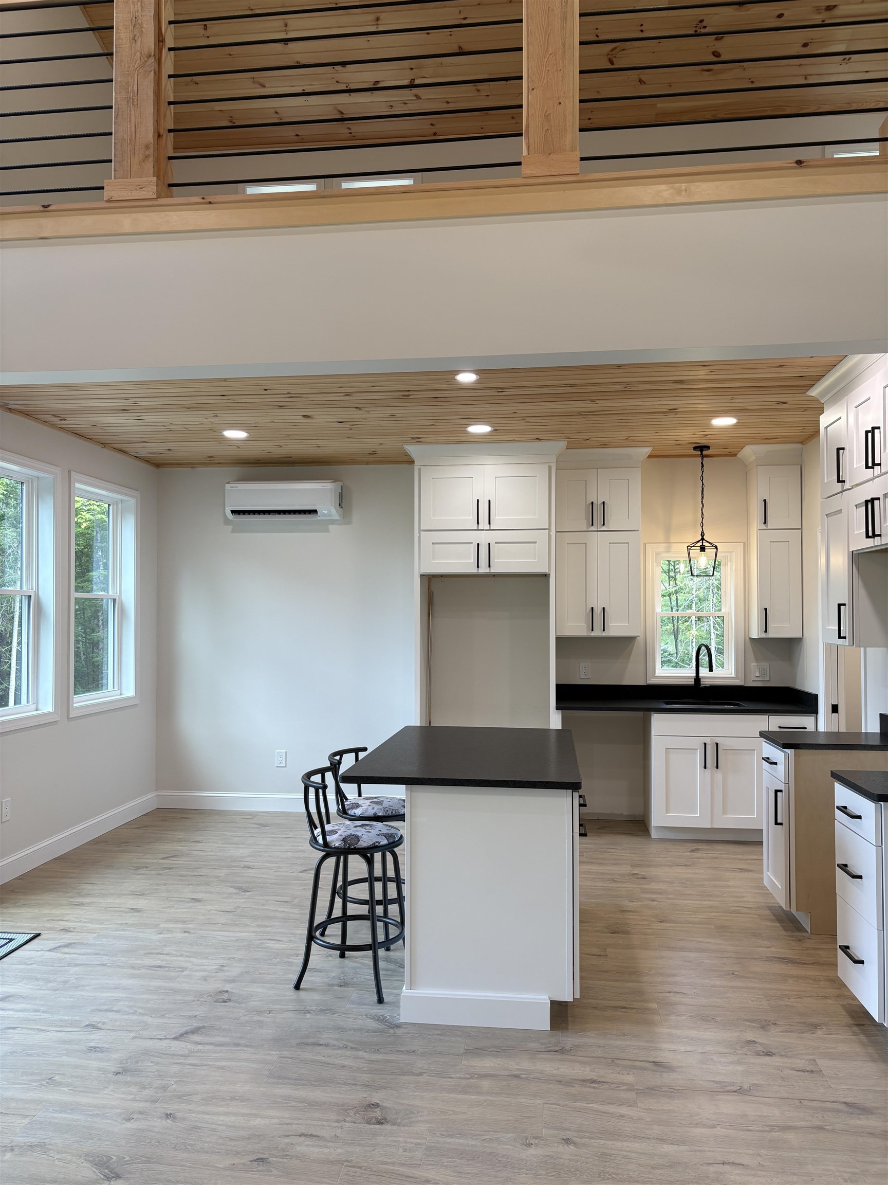988 North Groton Road Property Photo 10