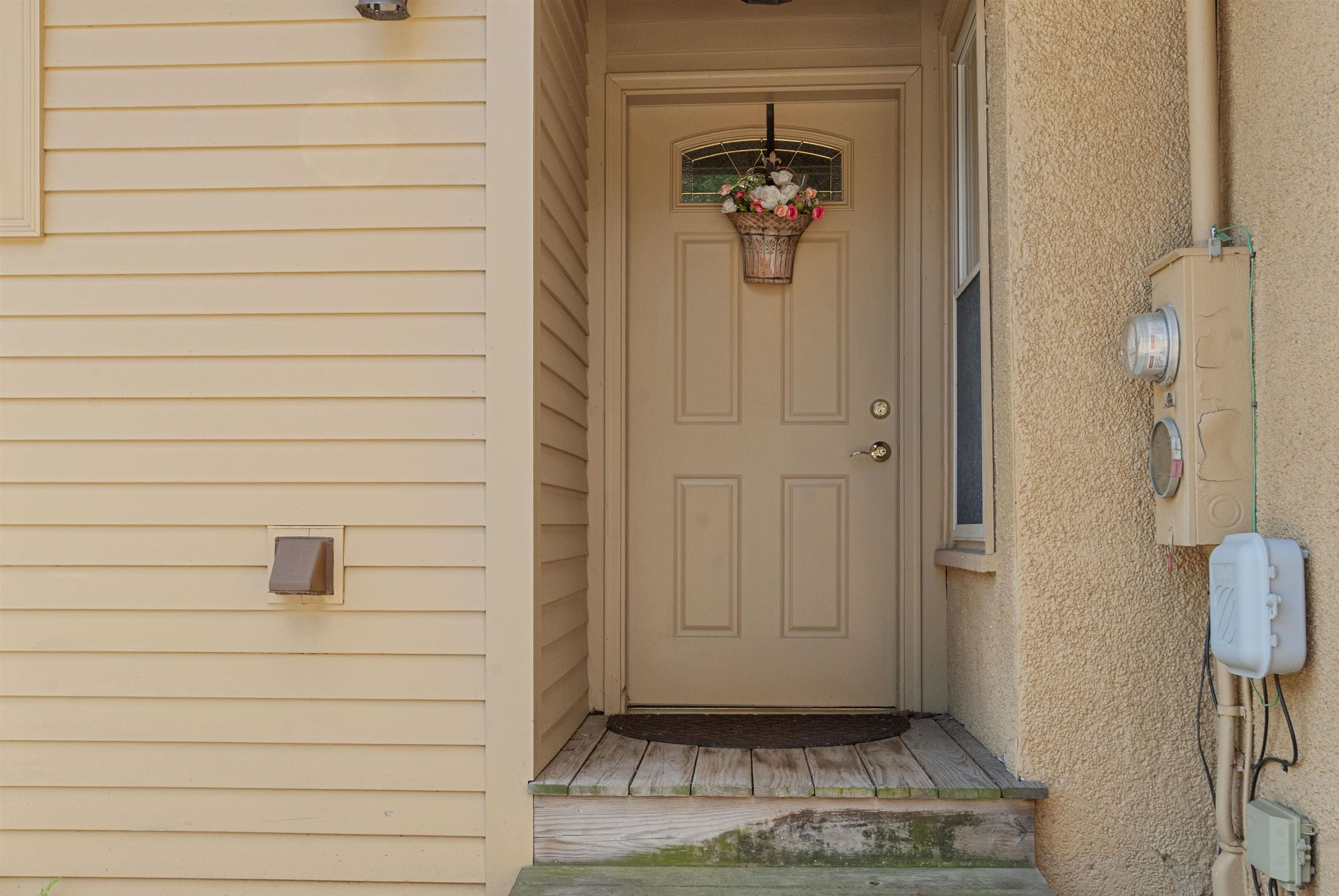119 Gilford Avenue Property Photo 4