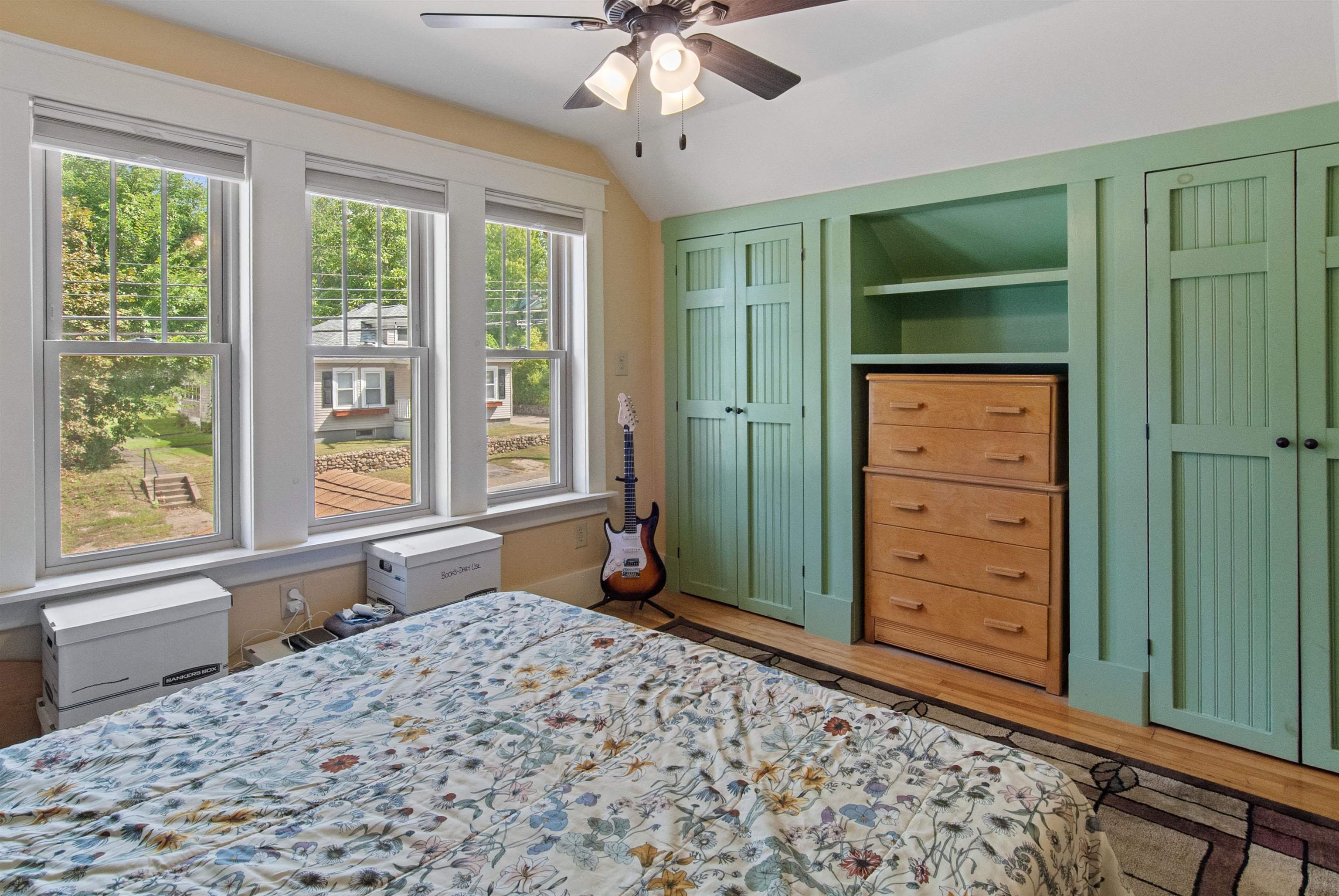 119 Gilford Avenue Property Photo 39