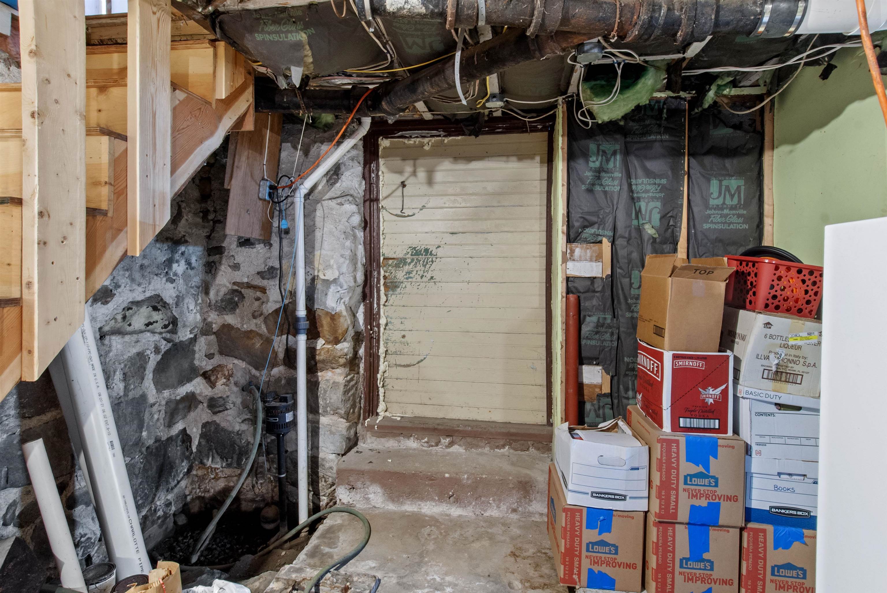 119 Gilford Avenue Property Photo 42