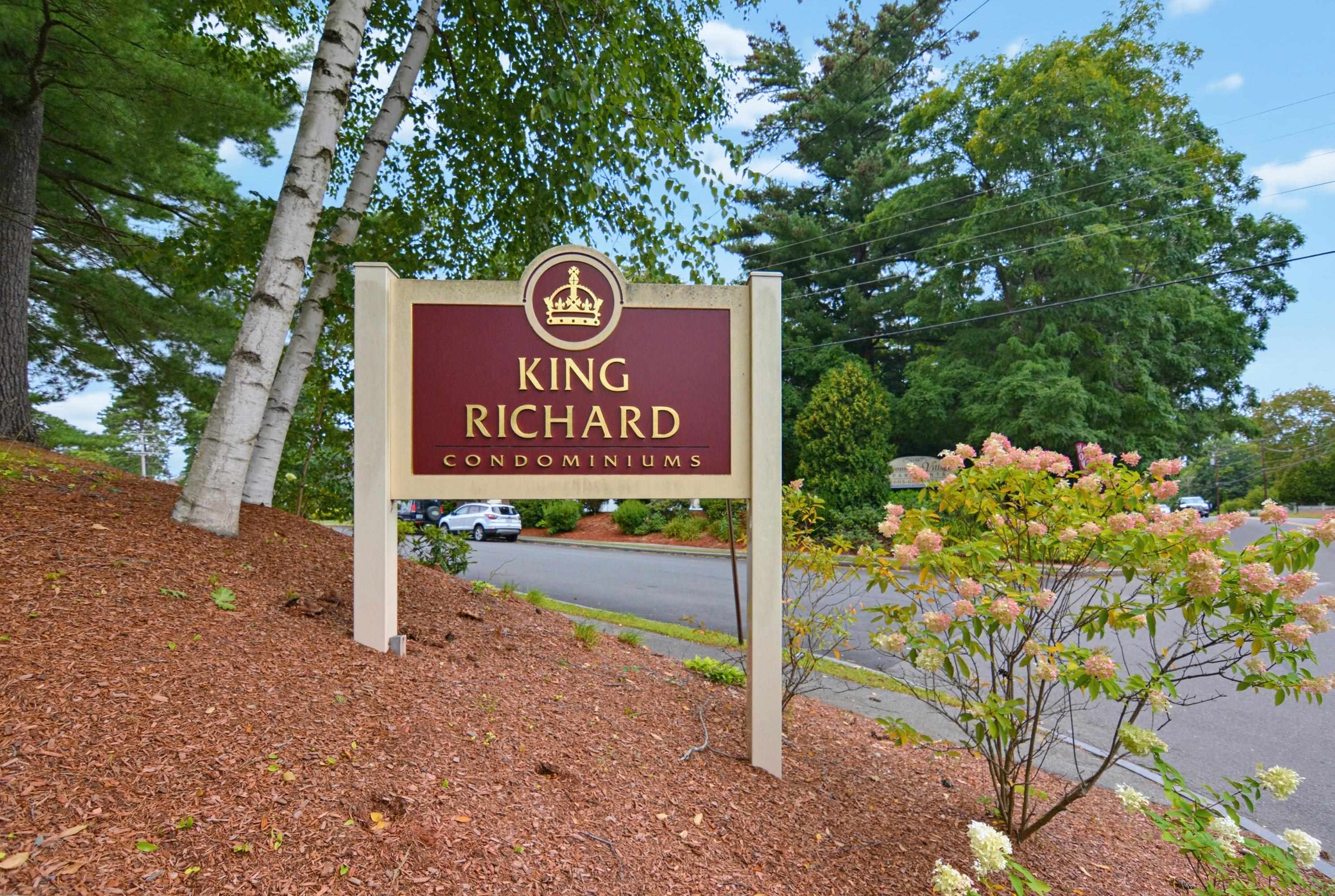 12 English Village Road Property Photo 1