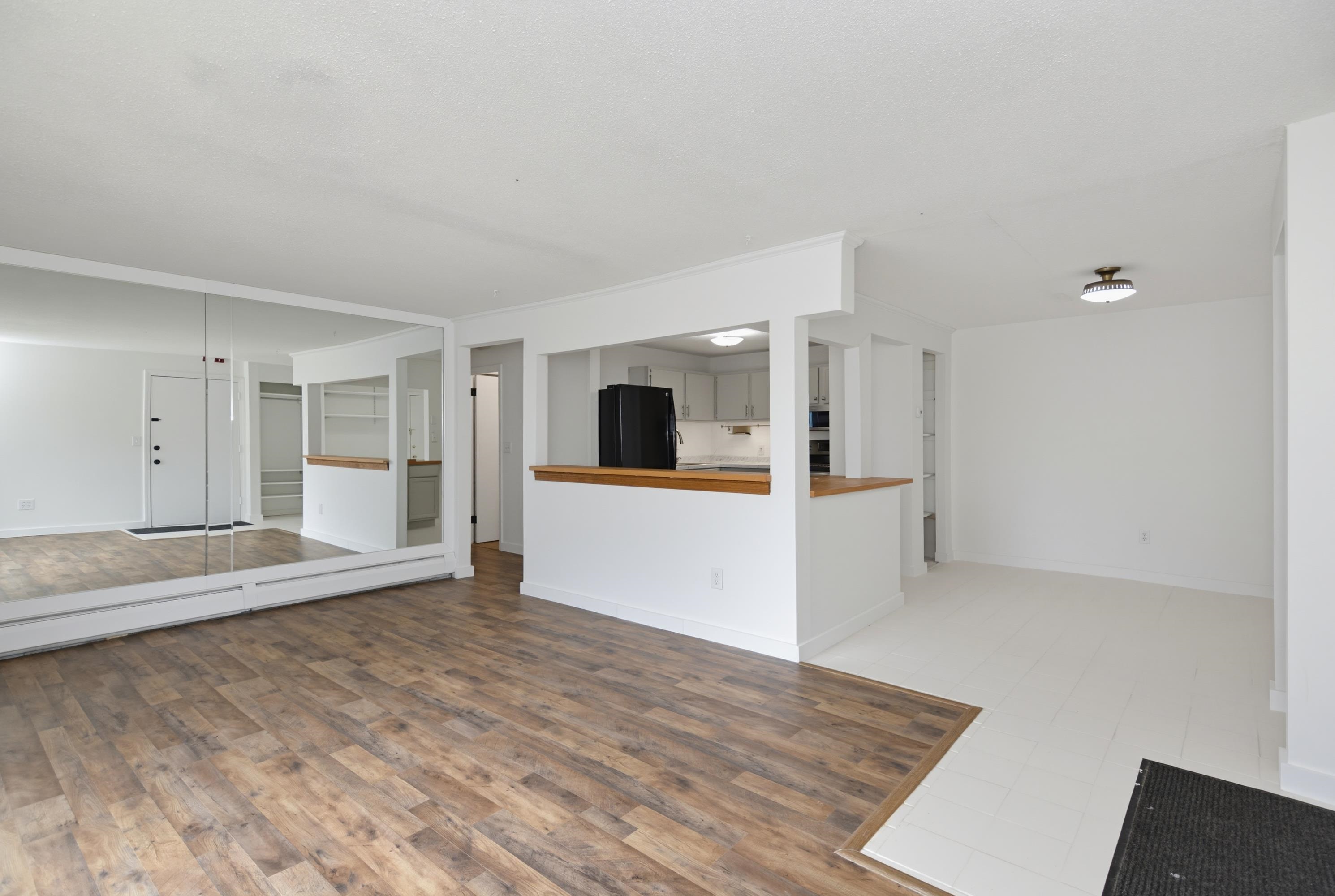 12 English Village Road Property Photo 7