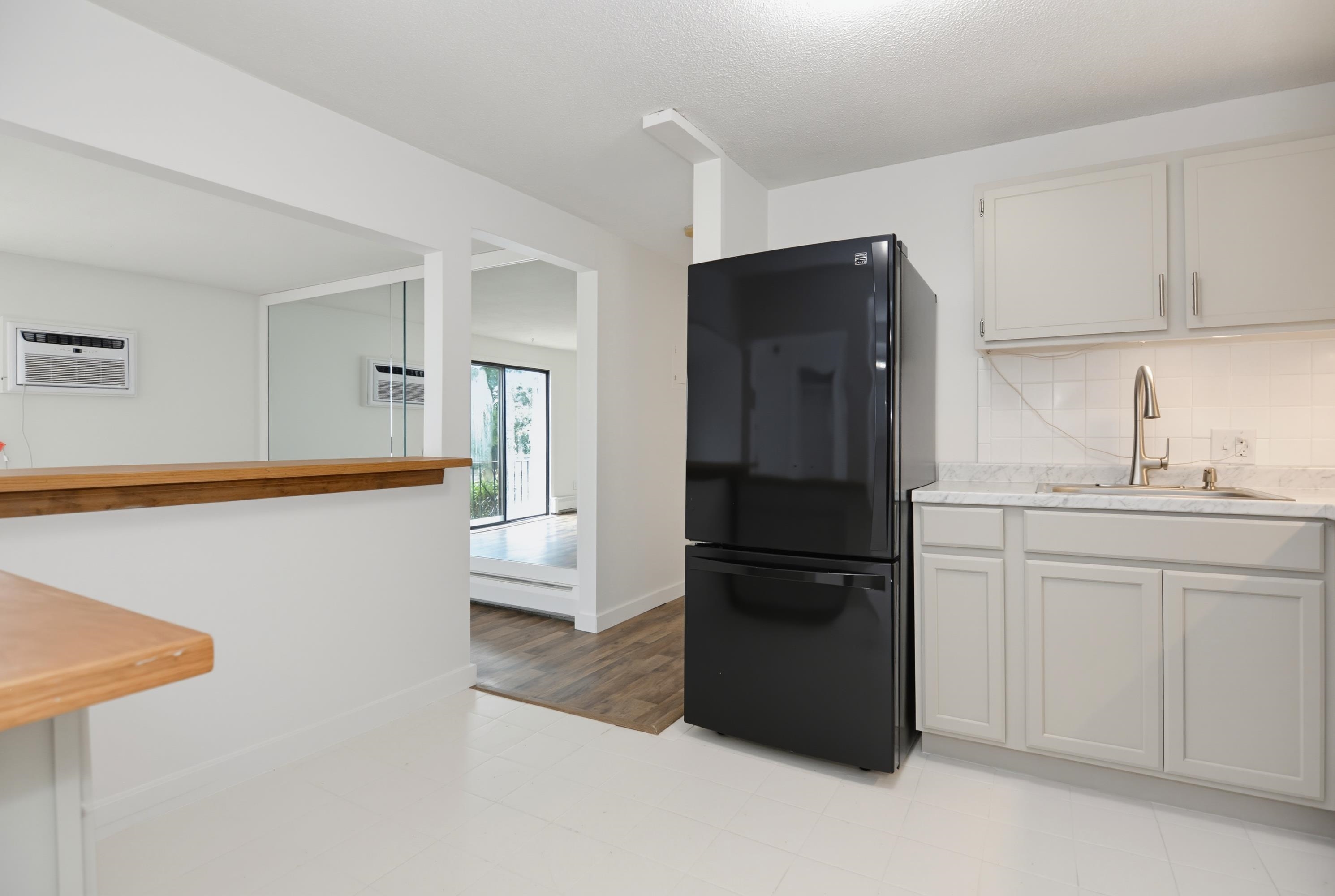 12 English Village Road Property Photo 19