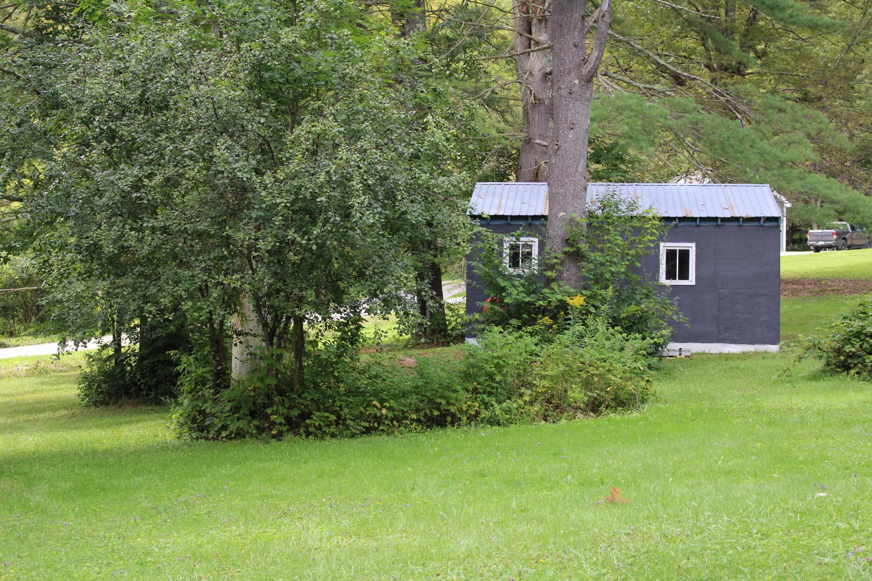 210 Mumford Drive Property Photo 8