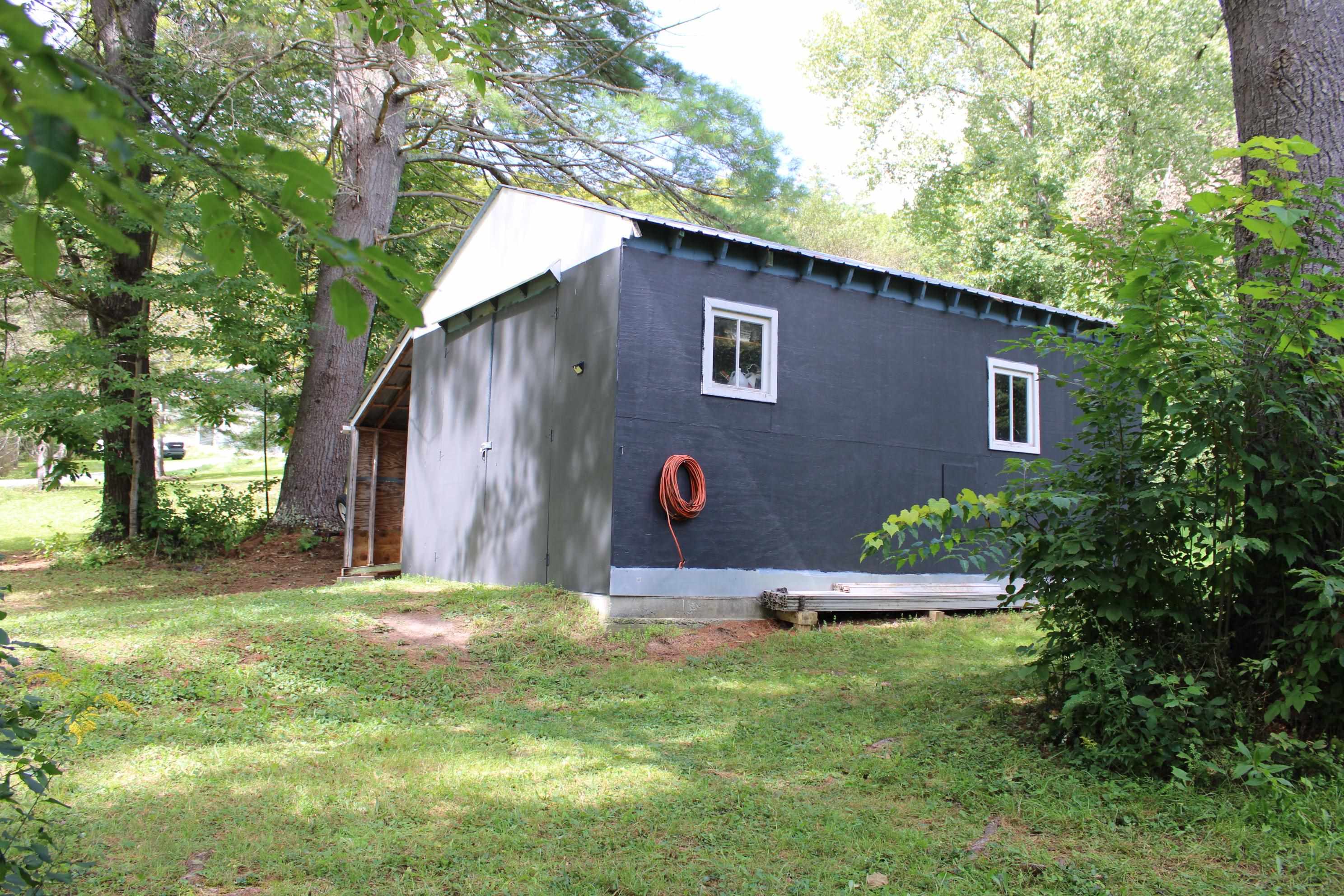 210 Mumford Drive Property Photo 9