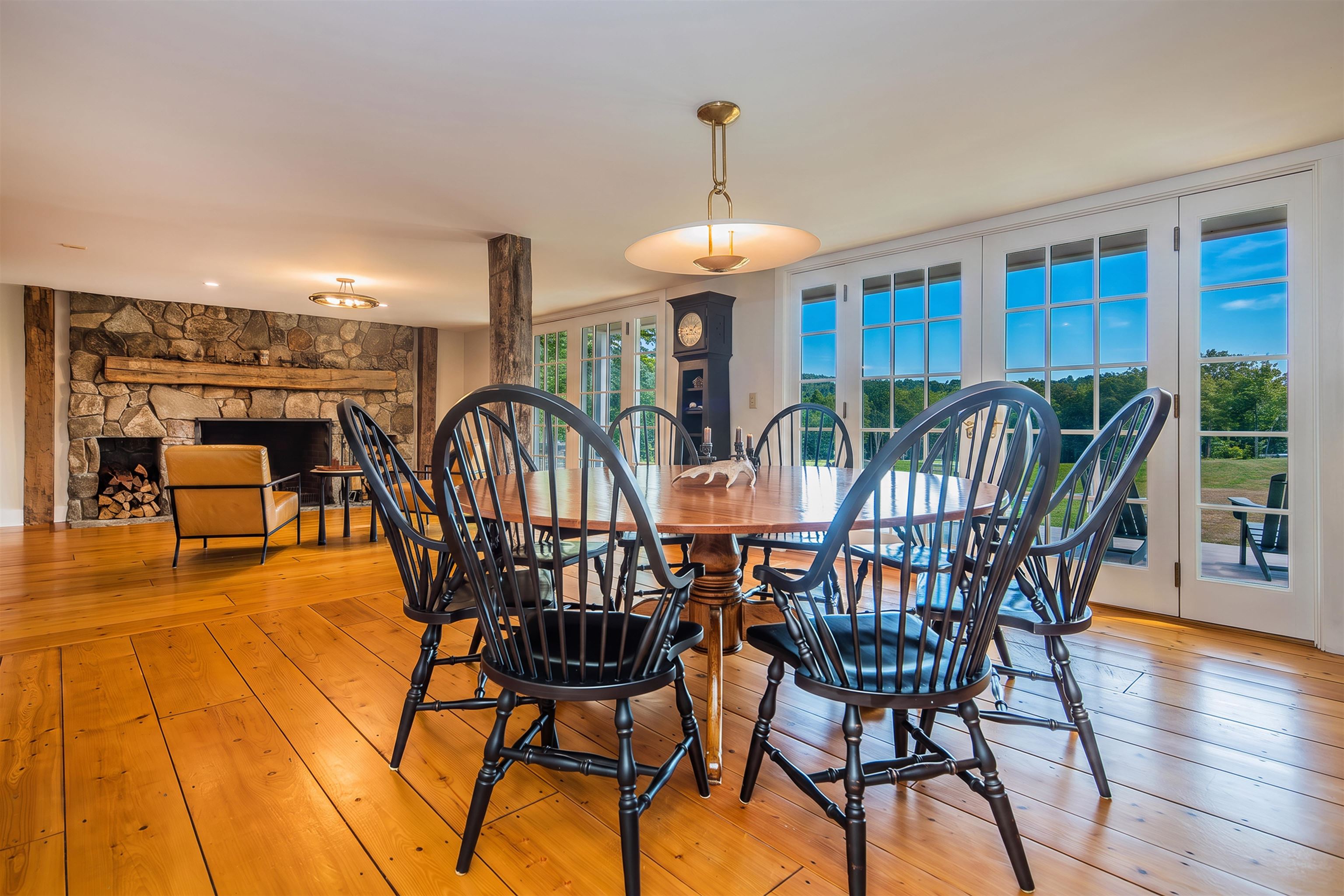 226 Hoey Road Property Photo 4