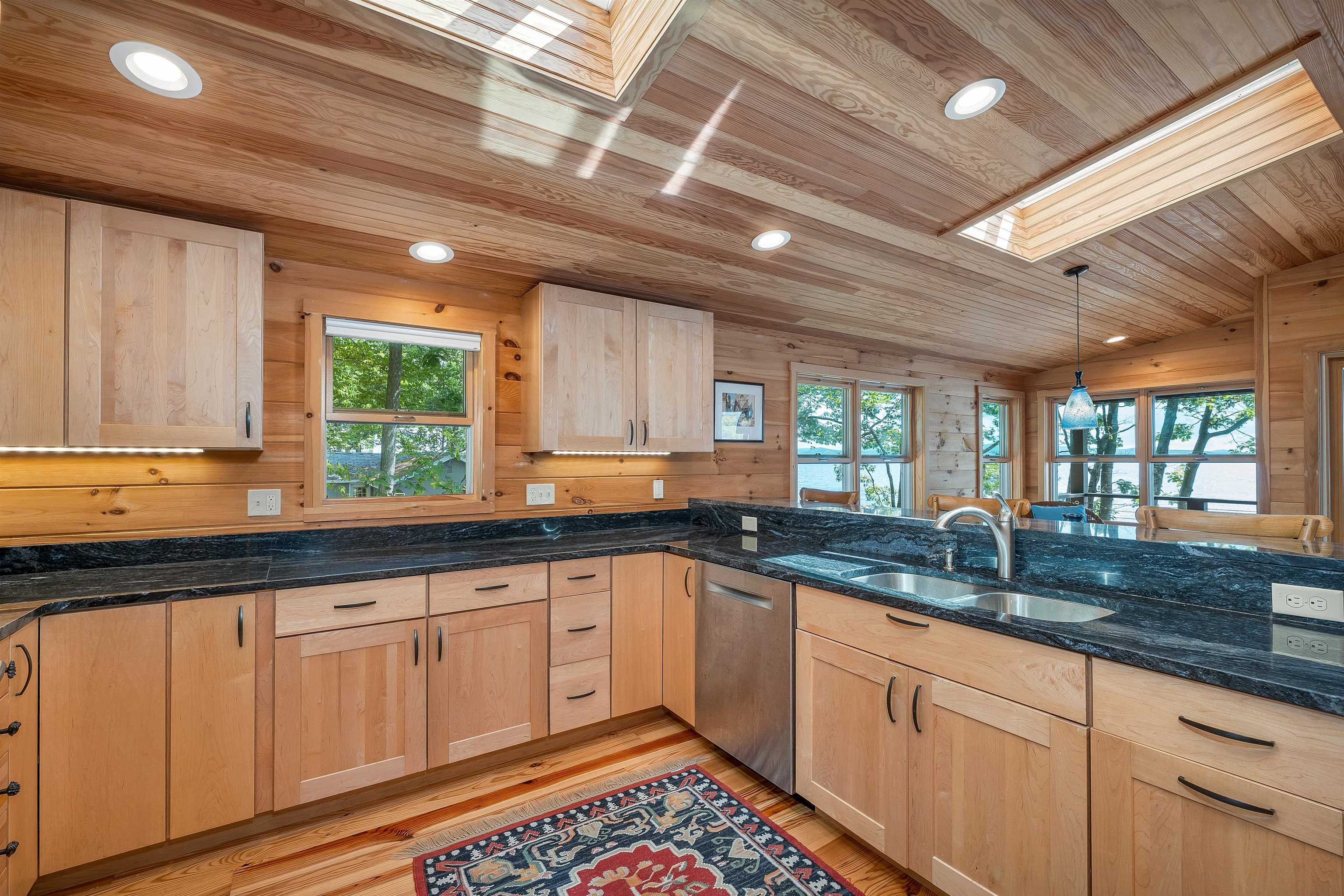 548 Rattlesnake Island Property Photo 17