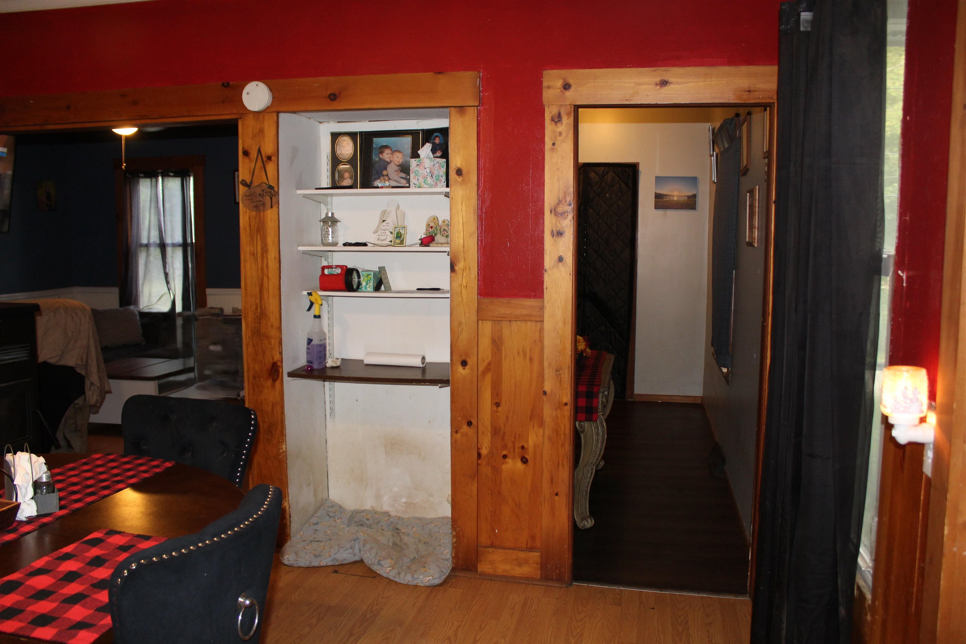 28 Spring Street Property Photo 13