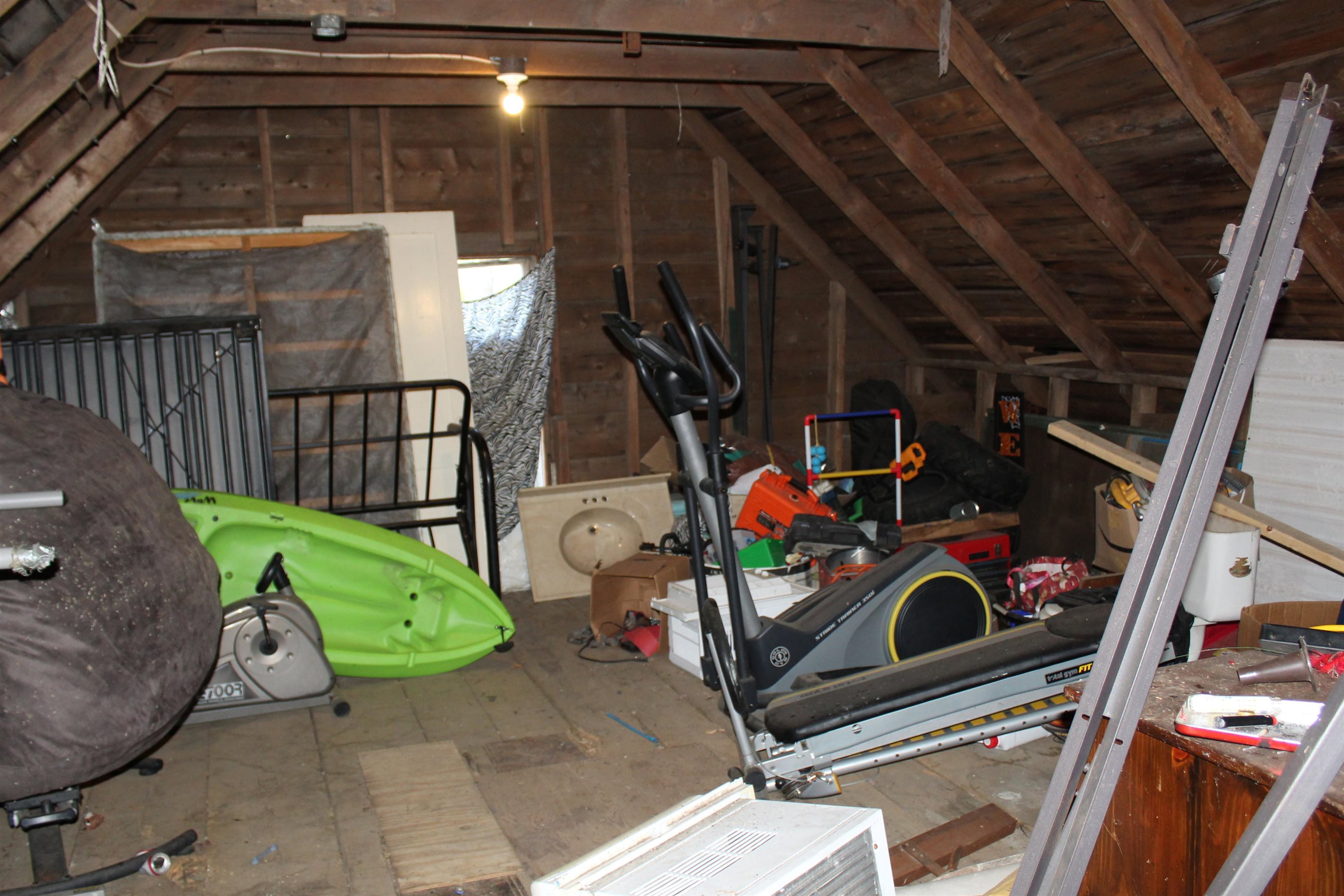 28 Spring Street Property Photo 25