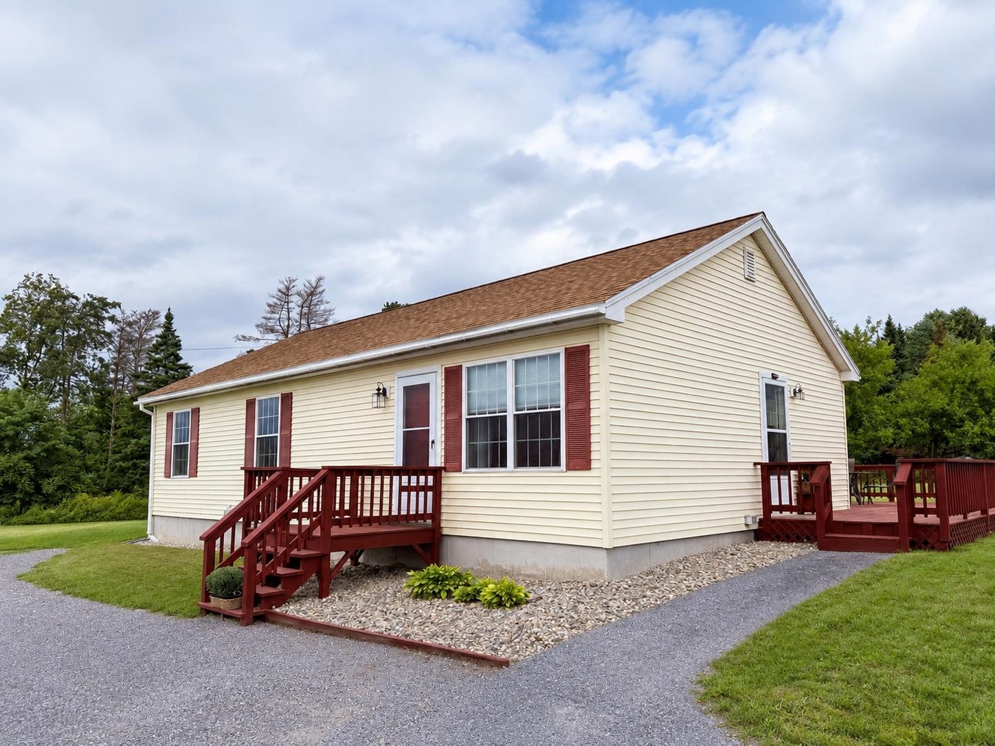 67 Airport Road Property Photo 1