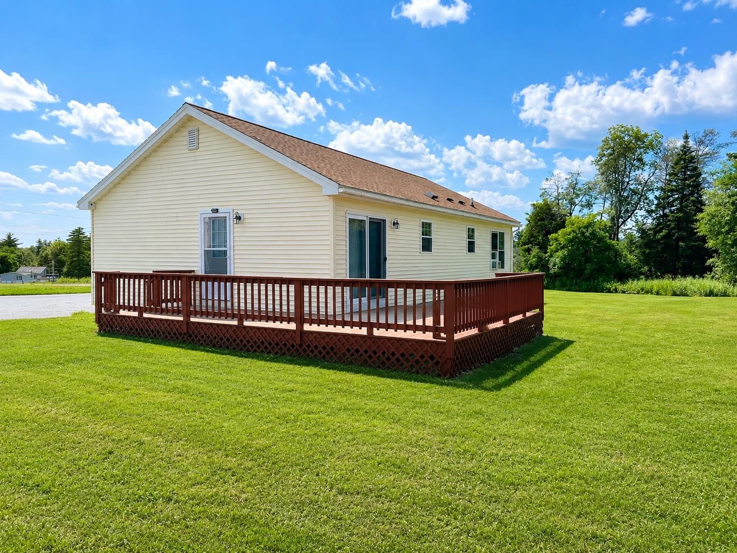 67 Airport Road Property Photo 3