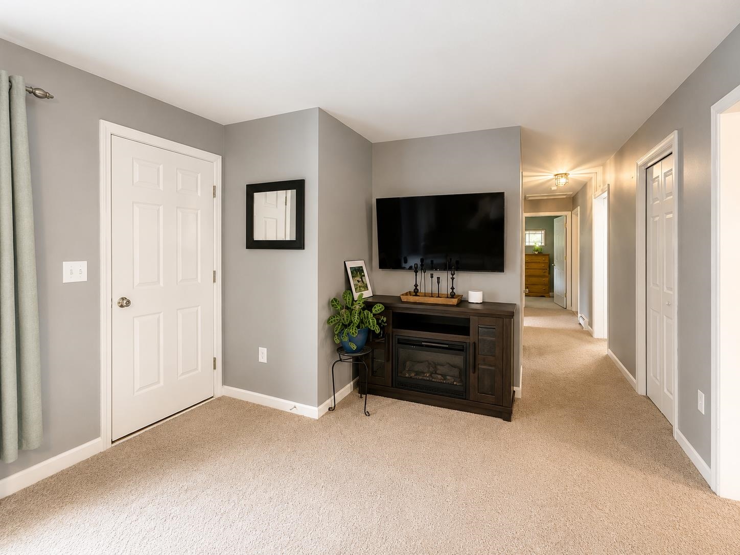 67 Airport Road Property Photo 12