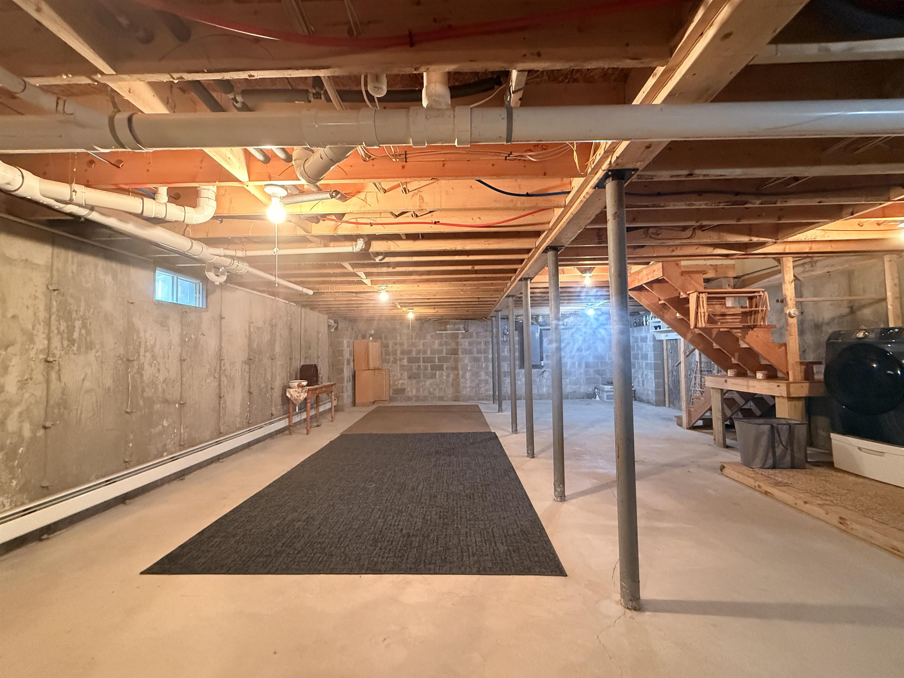 67 Airport Road Property Photo 24