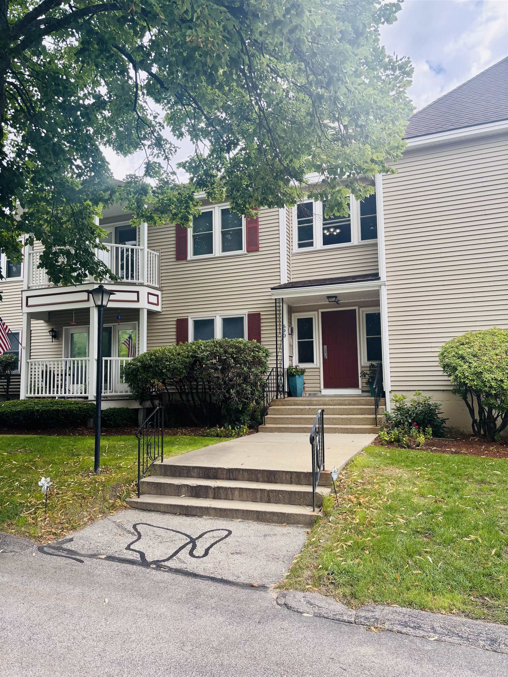 690 S Porter Street Property Photo 1